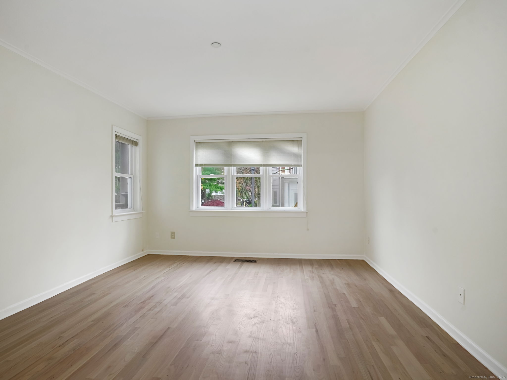 51 Forest Avenue APT 19