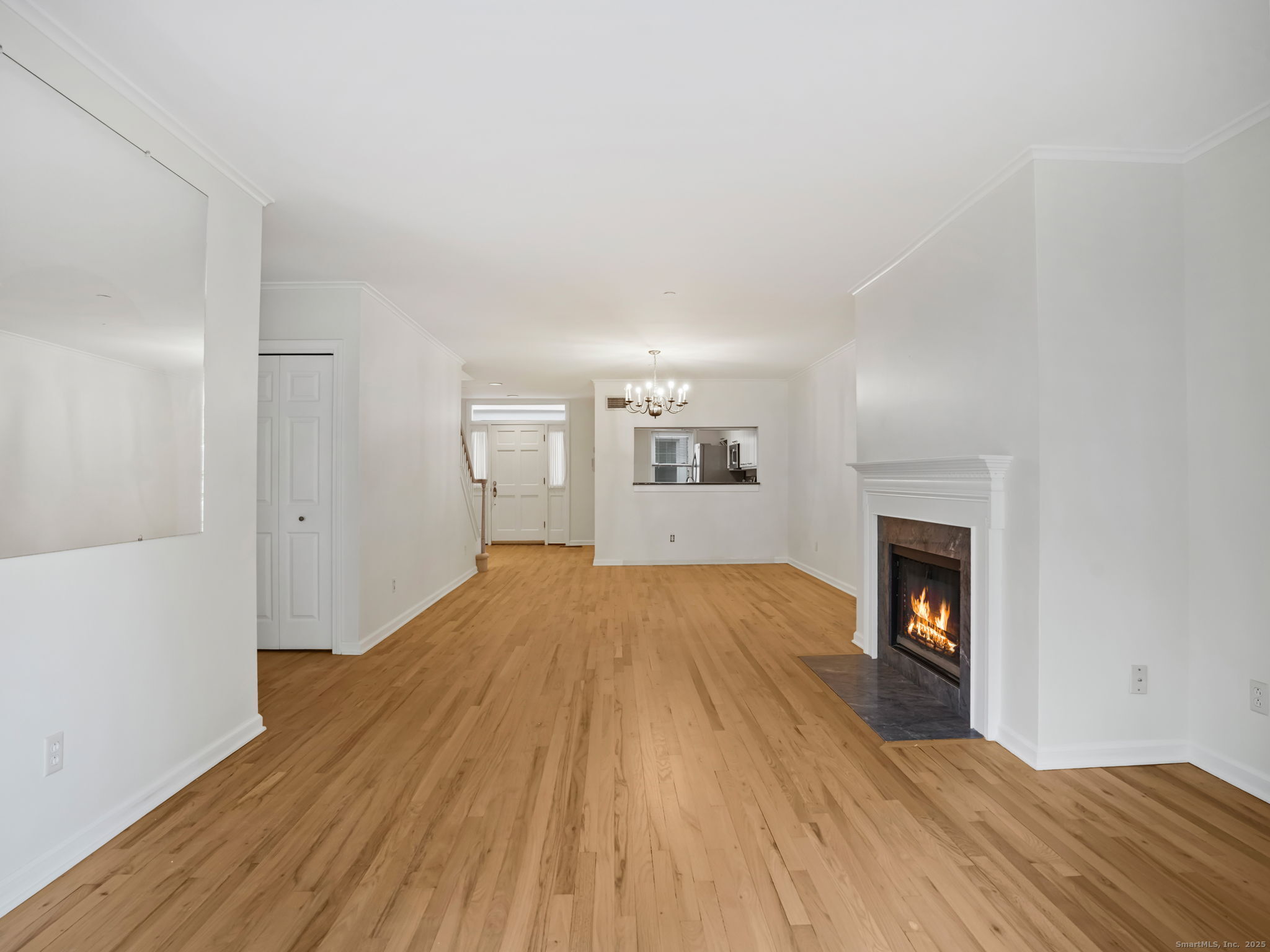 51 Forest Avenue APT 19