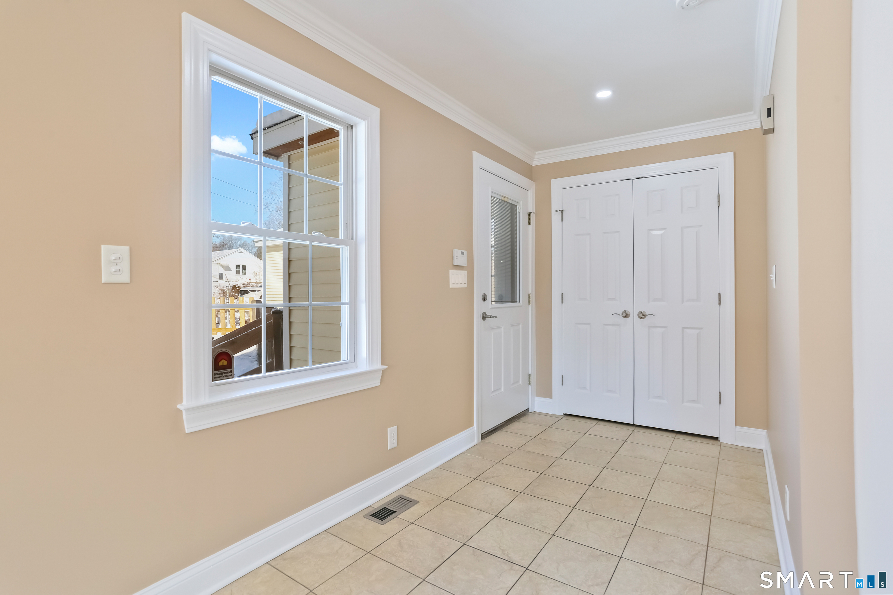 75 Middlebrooks Avenue