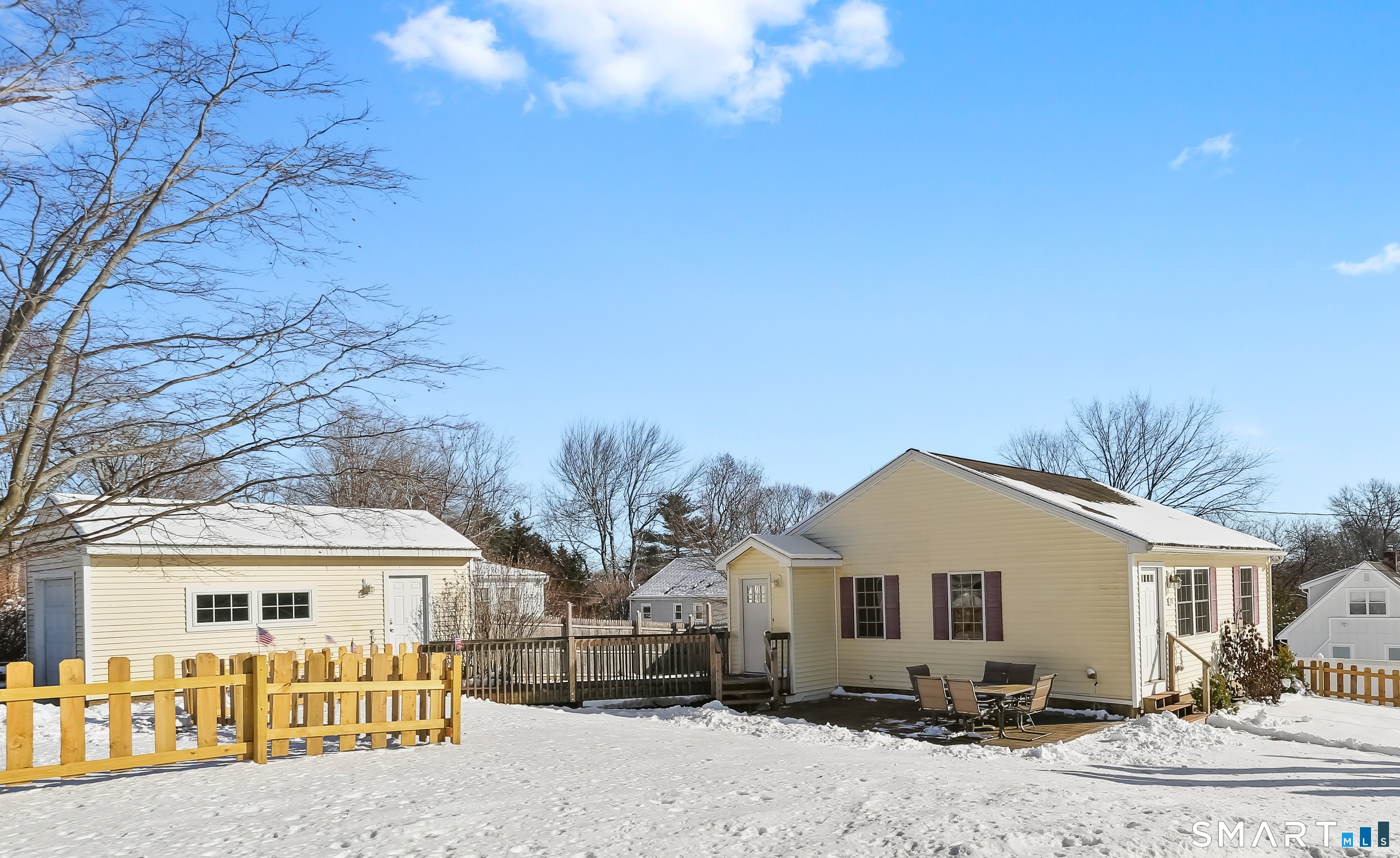 75 Middlebrooks Avenue