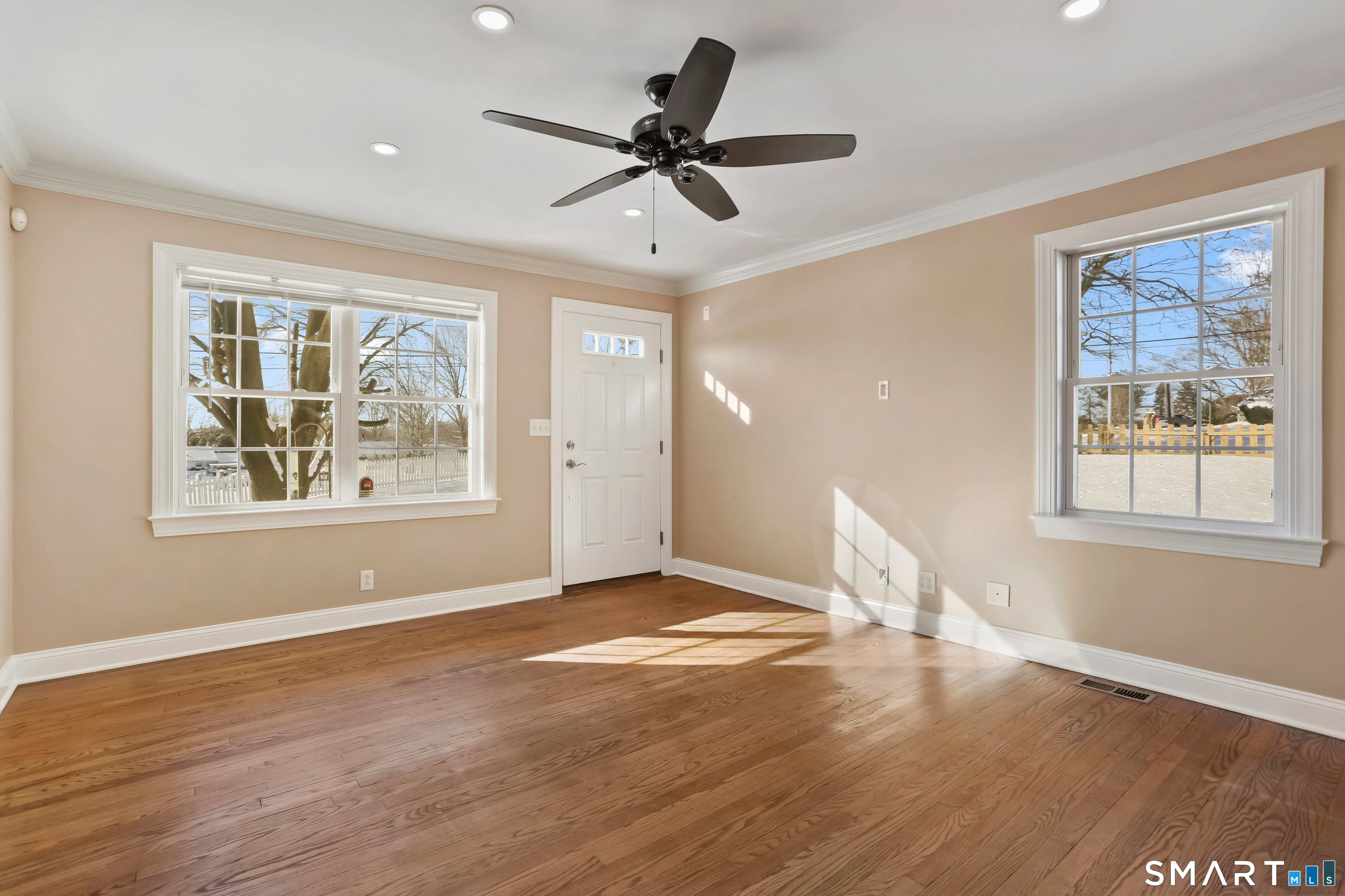 75 Middlebrooks Avenue