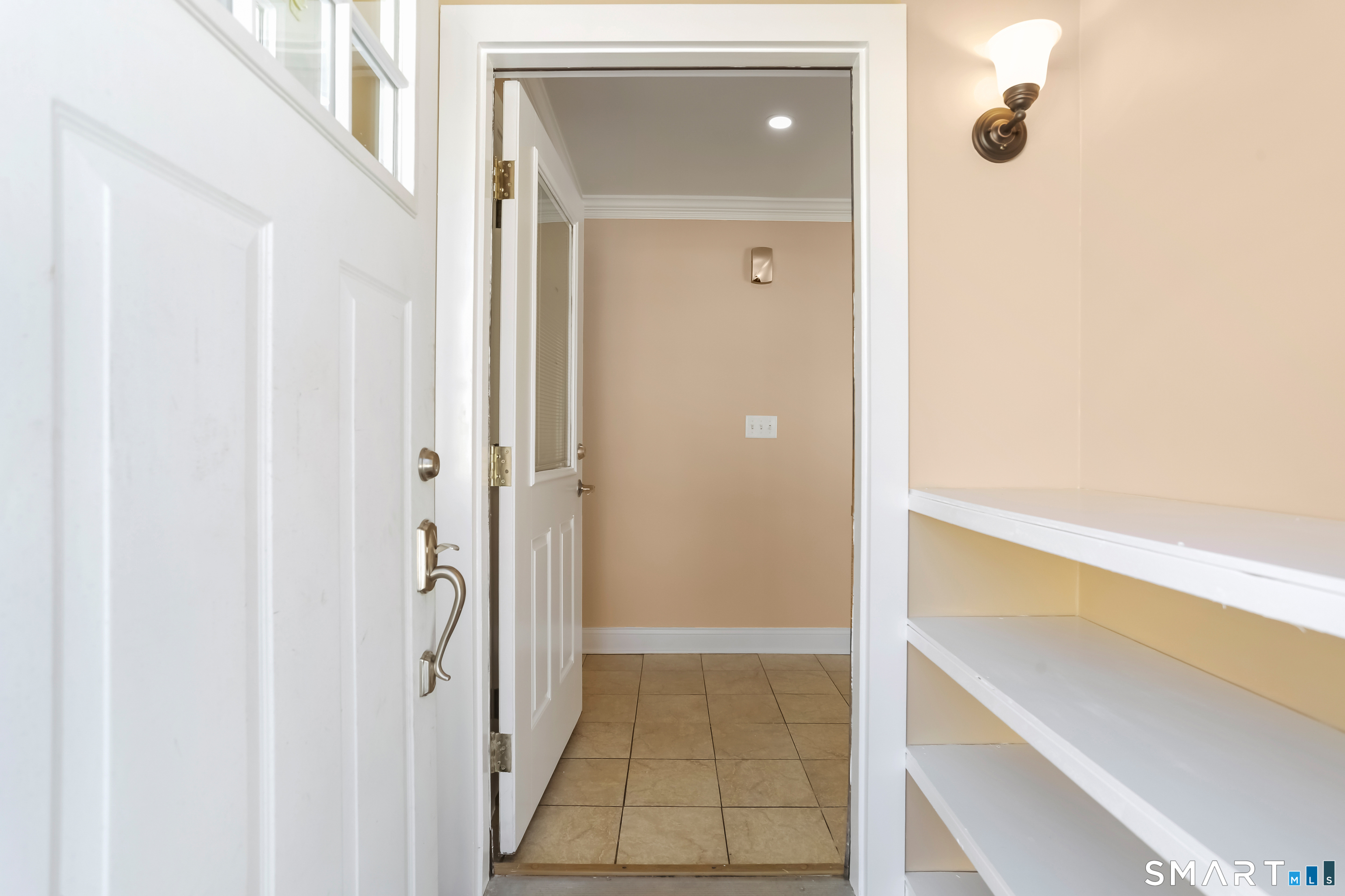 75 Middlebrooks Avenue