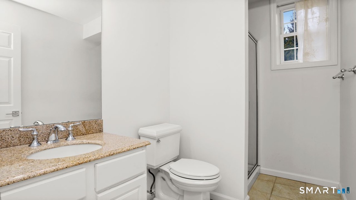 519 East Putnam Avenue