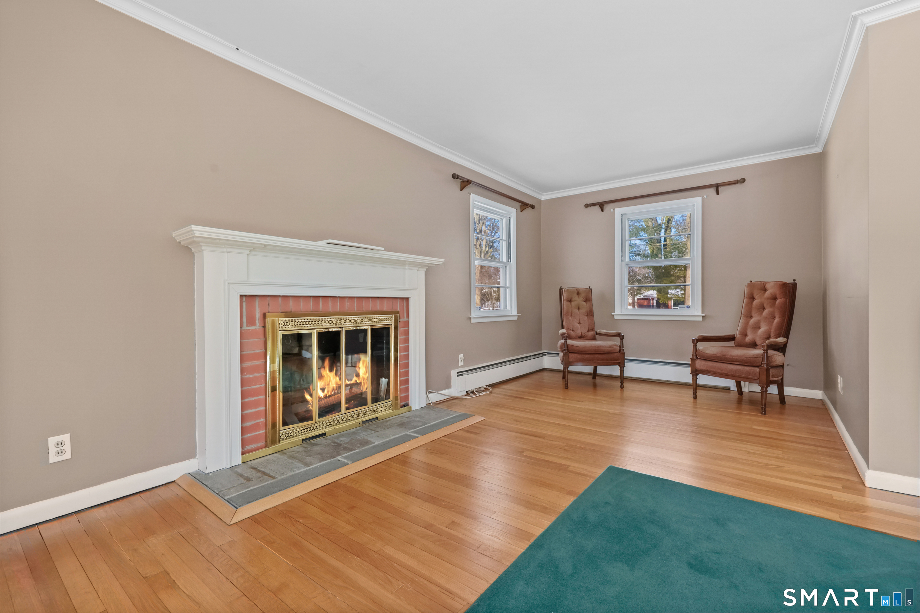 107 Stonehedge Drive North