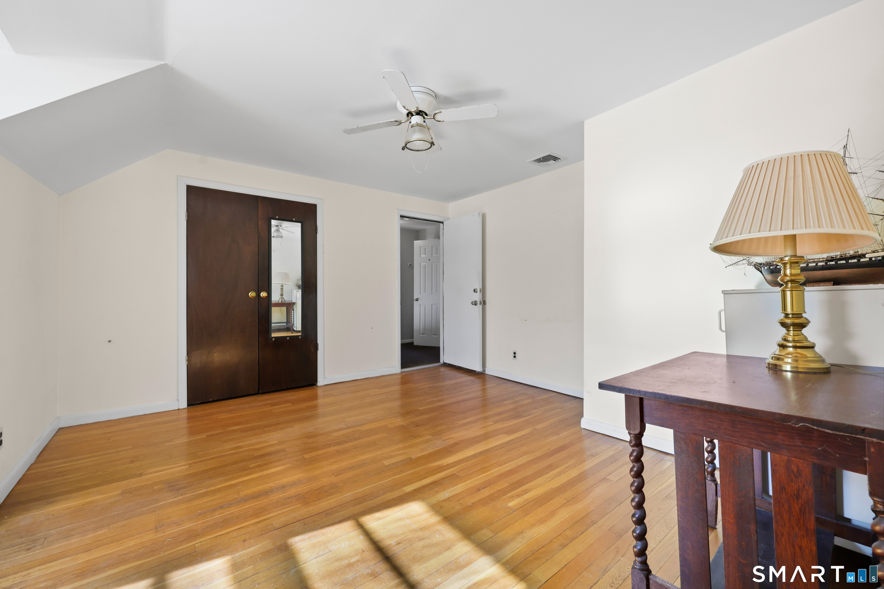 107 Stonehedge Drive North