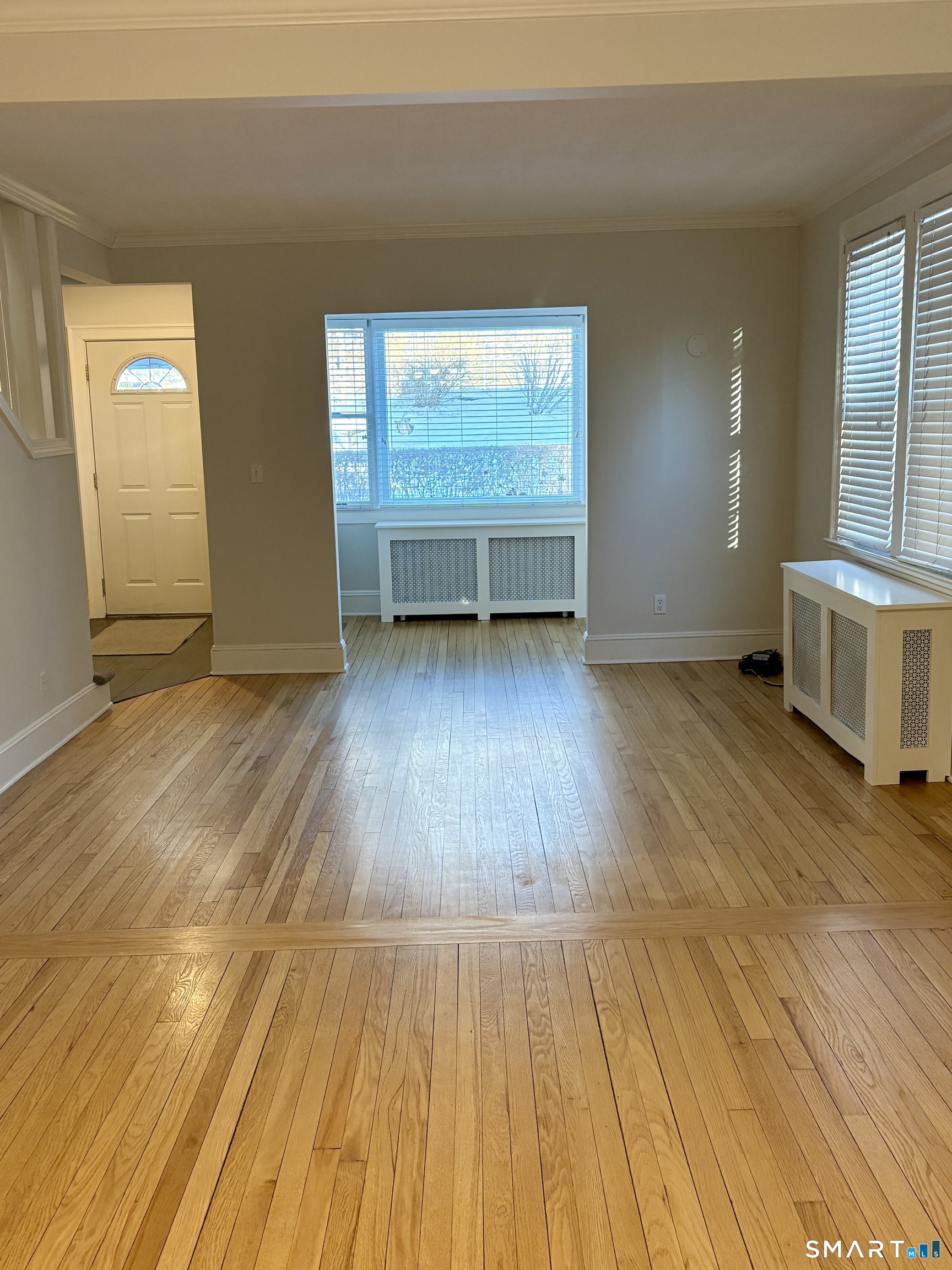 124 Pemberwick Road Left Side