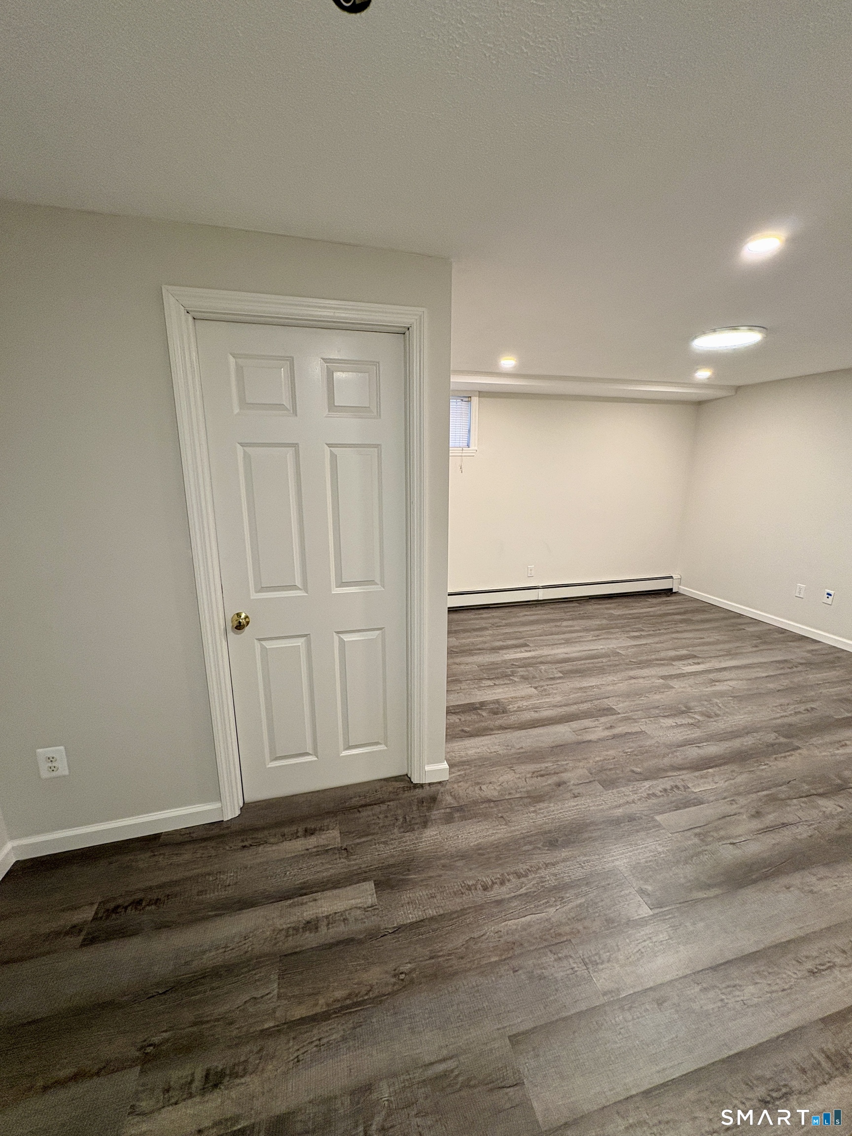 124 Pemberwick Road Left Side