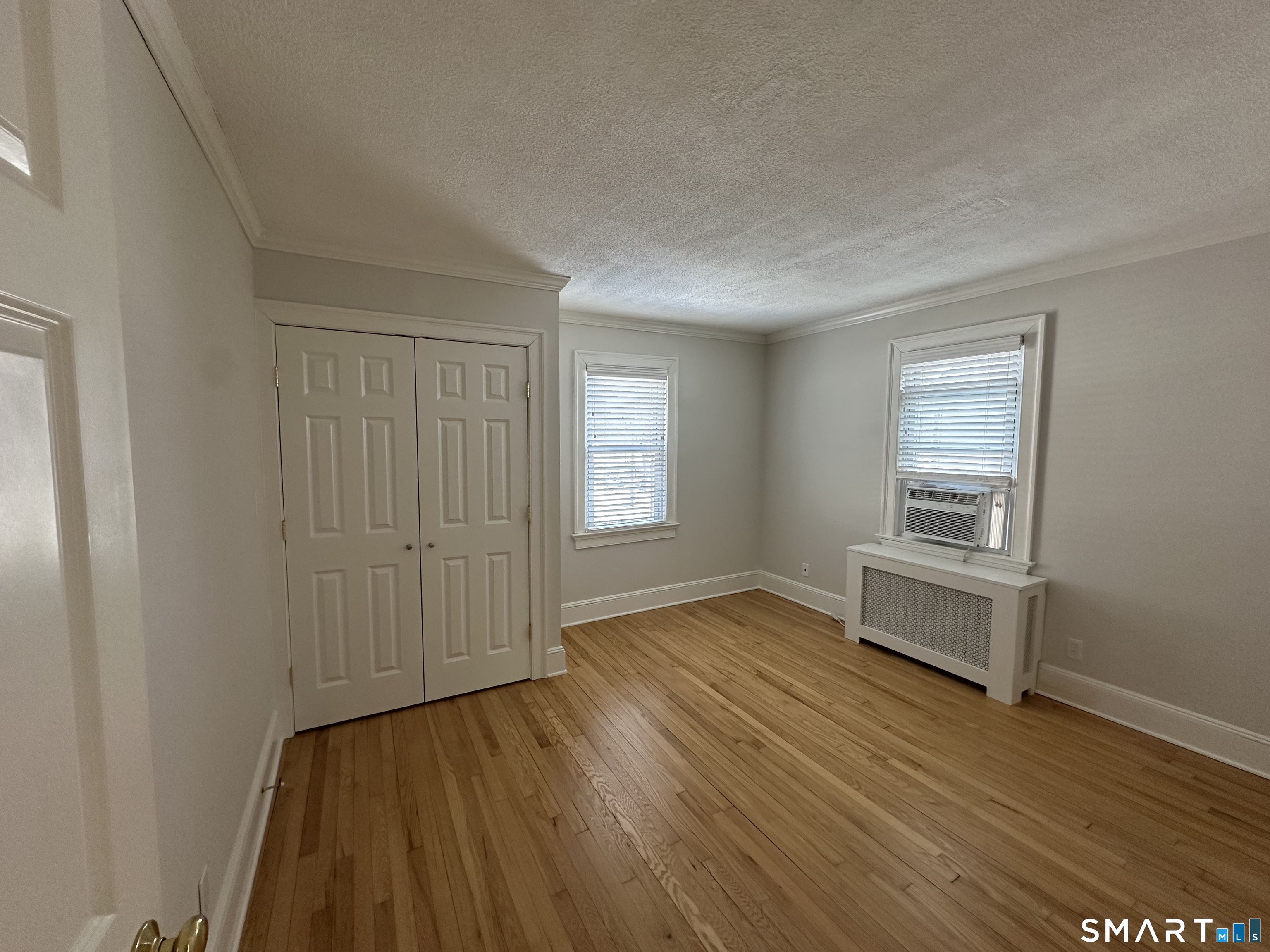 124 Pemberwick Road Left Side