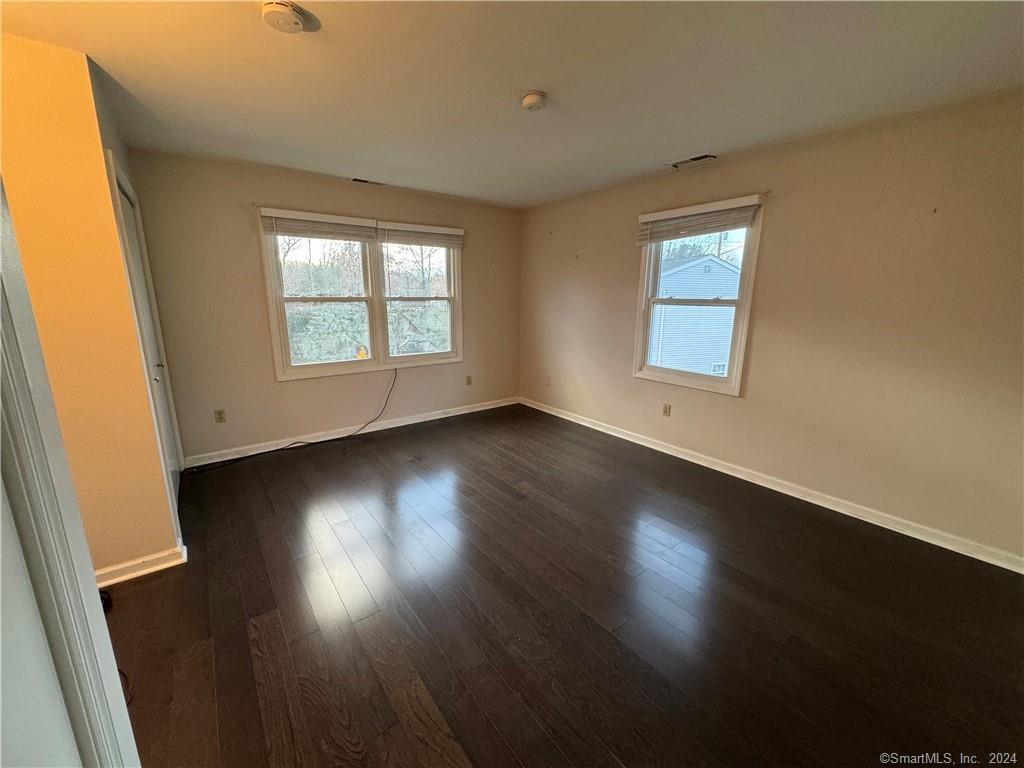 41 Nash Place B