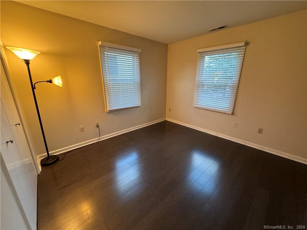 41 Nash Place B