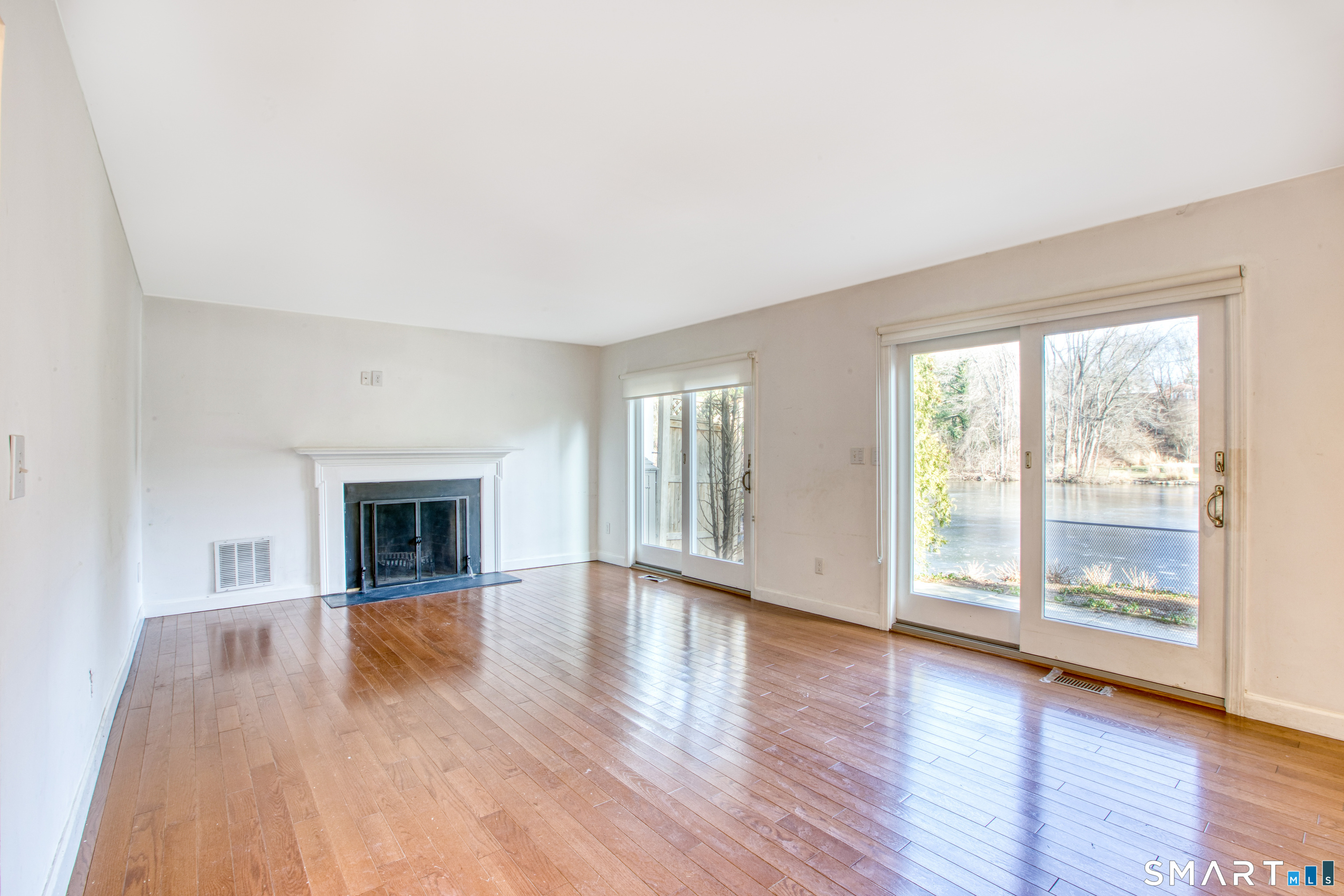 9 Georgetowne Drive North 9