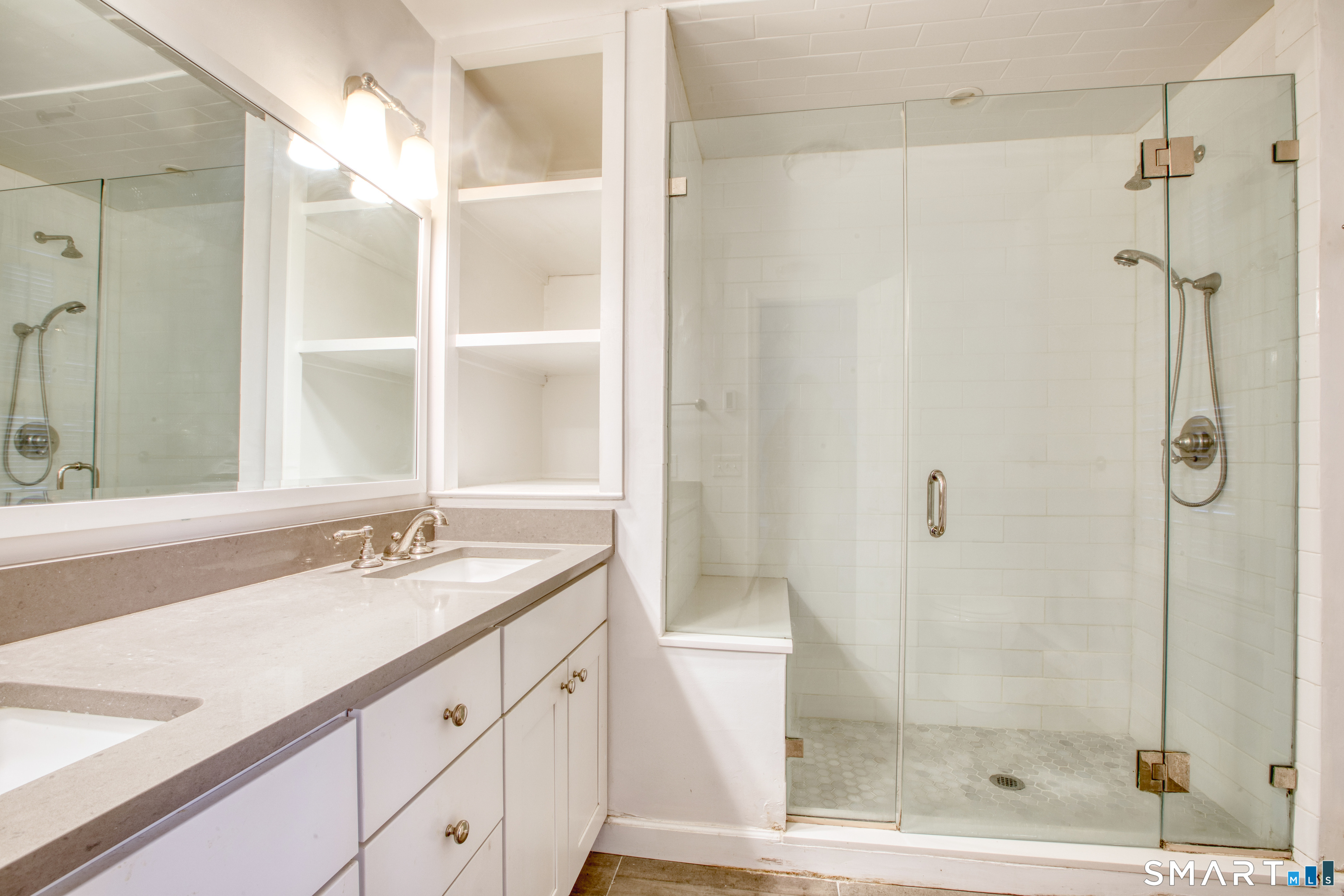 9 Georgetowne Drive North 9