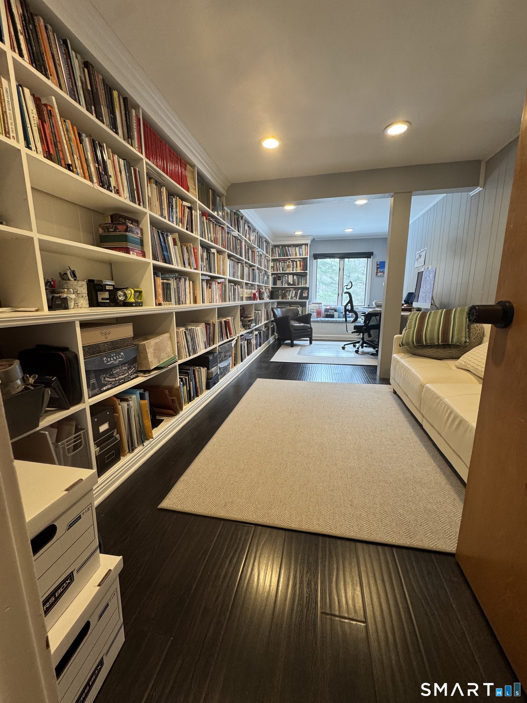 86 Shady Knoll Drive