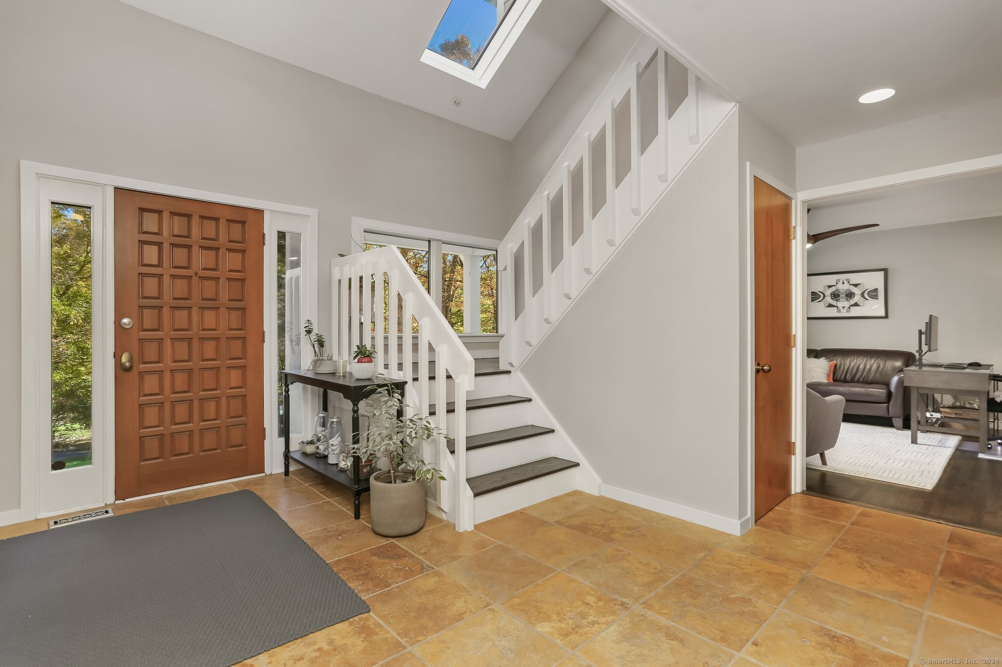 86 Shady Knoll Drive