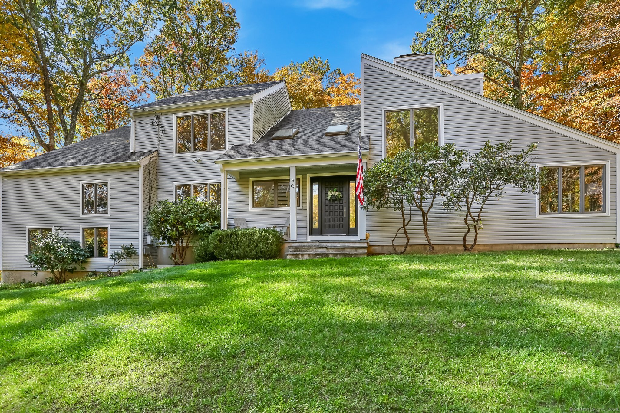 86 Shady Knoll Drive