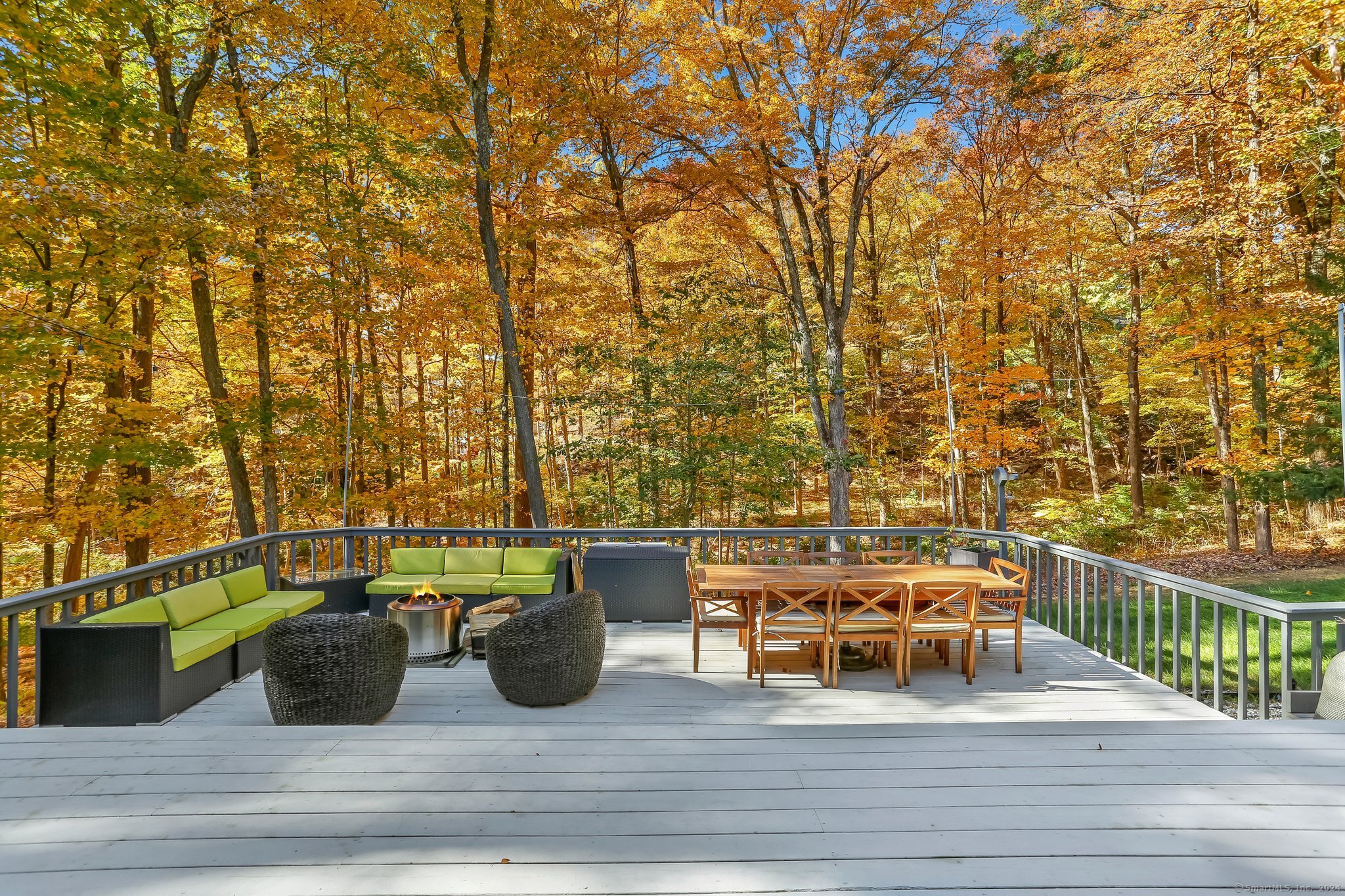 86 Shady Knoll Drive