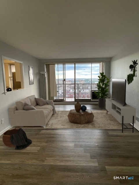 65 Glenbrook Road APT 12D