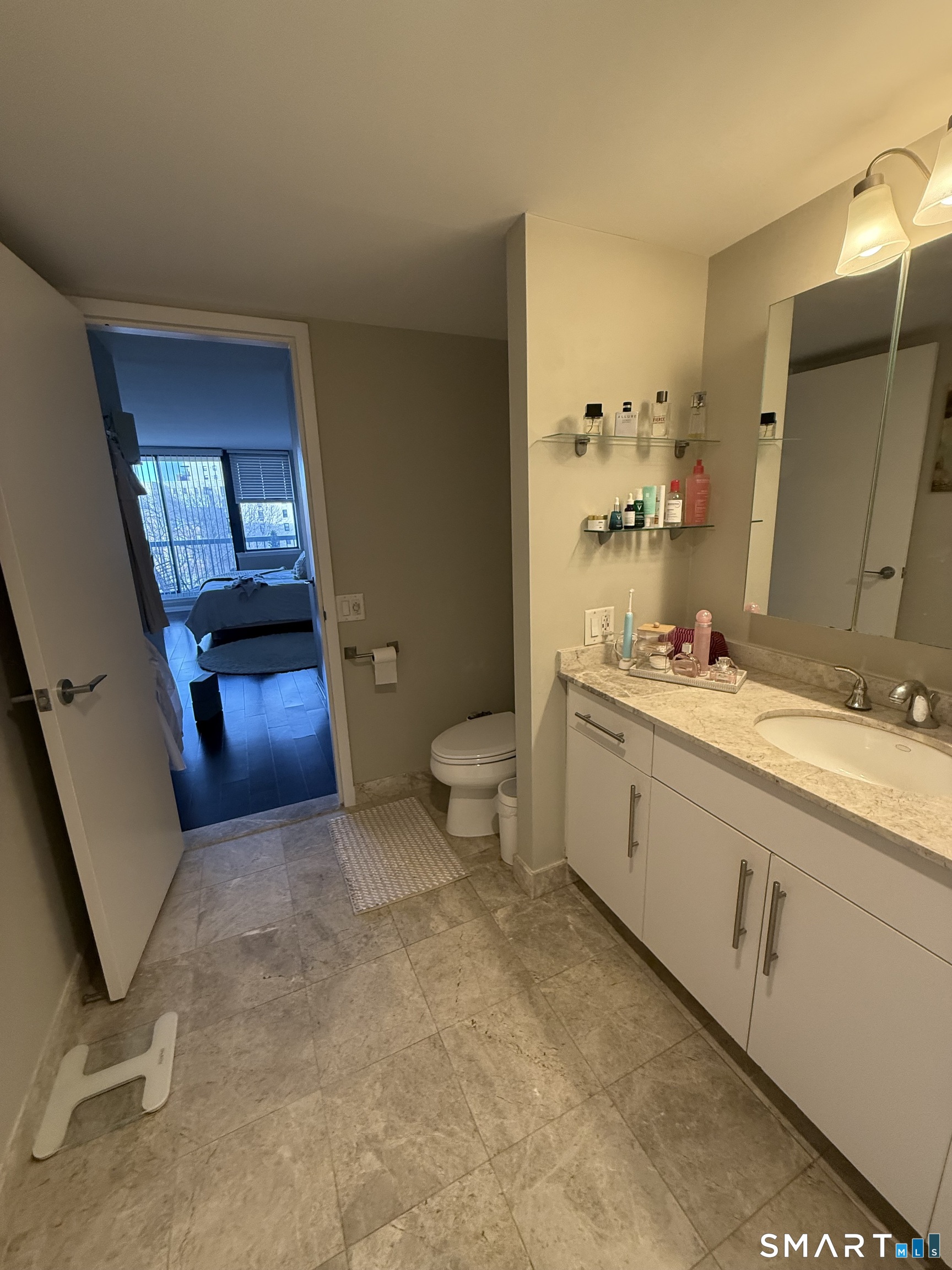 25 Forest Street 7F