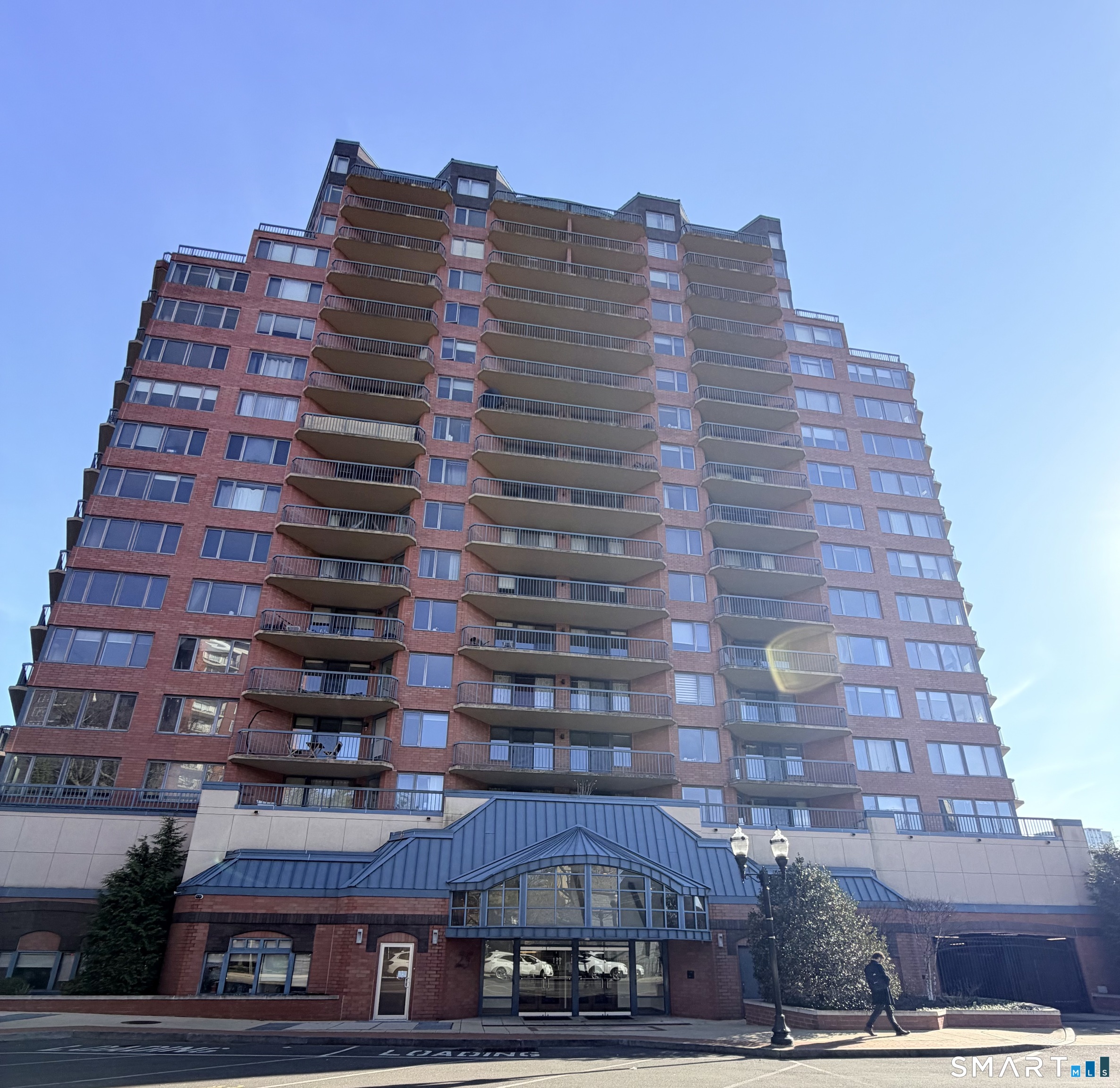 25 Forest Street 7F