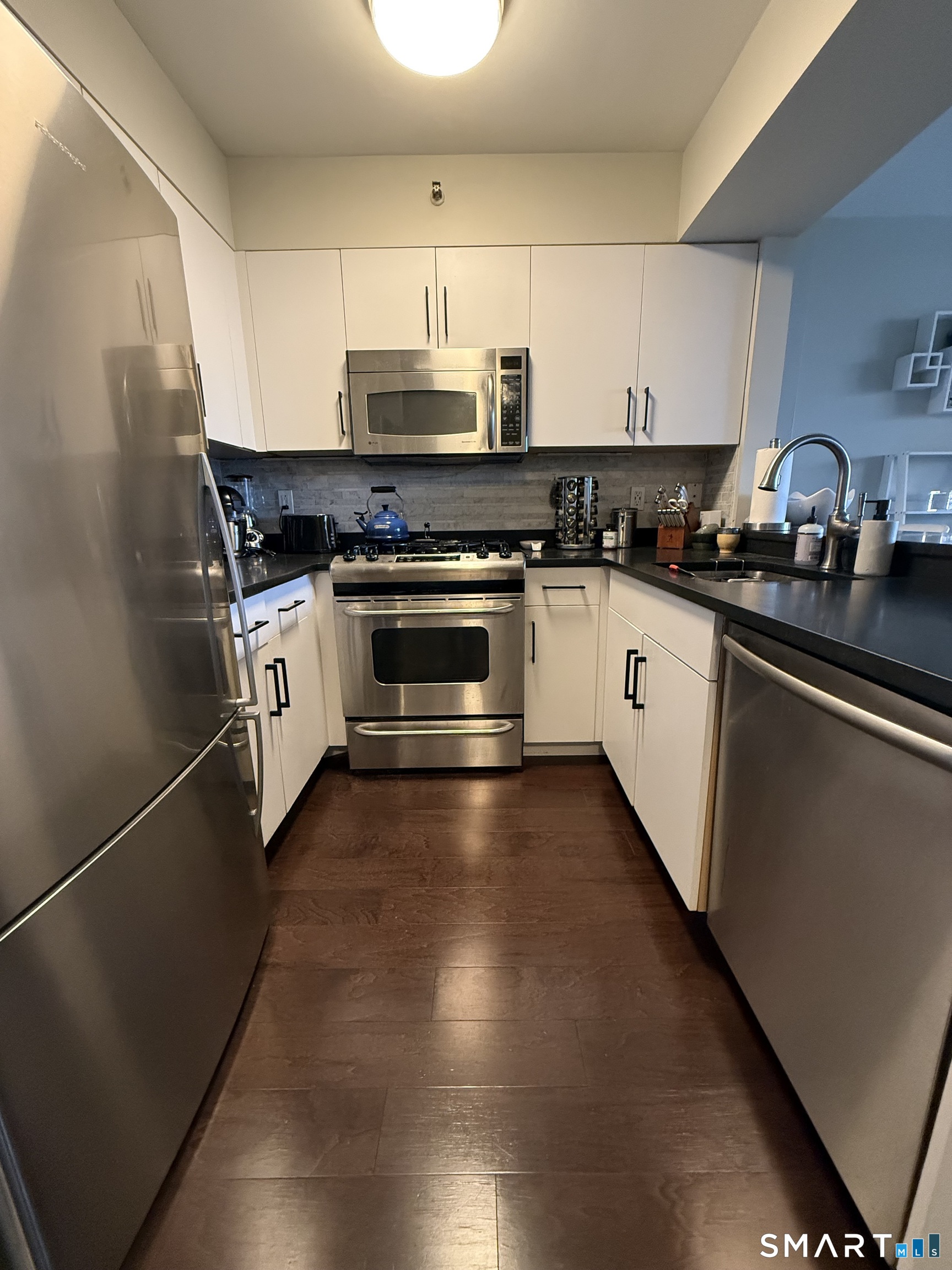 25 Forest Street 7F