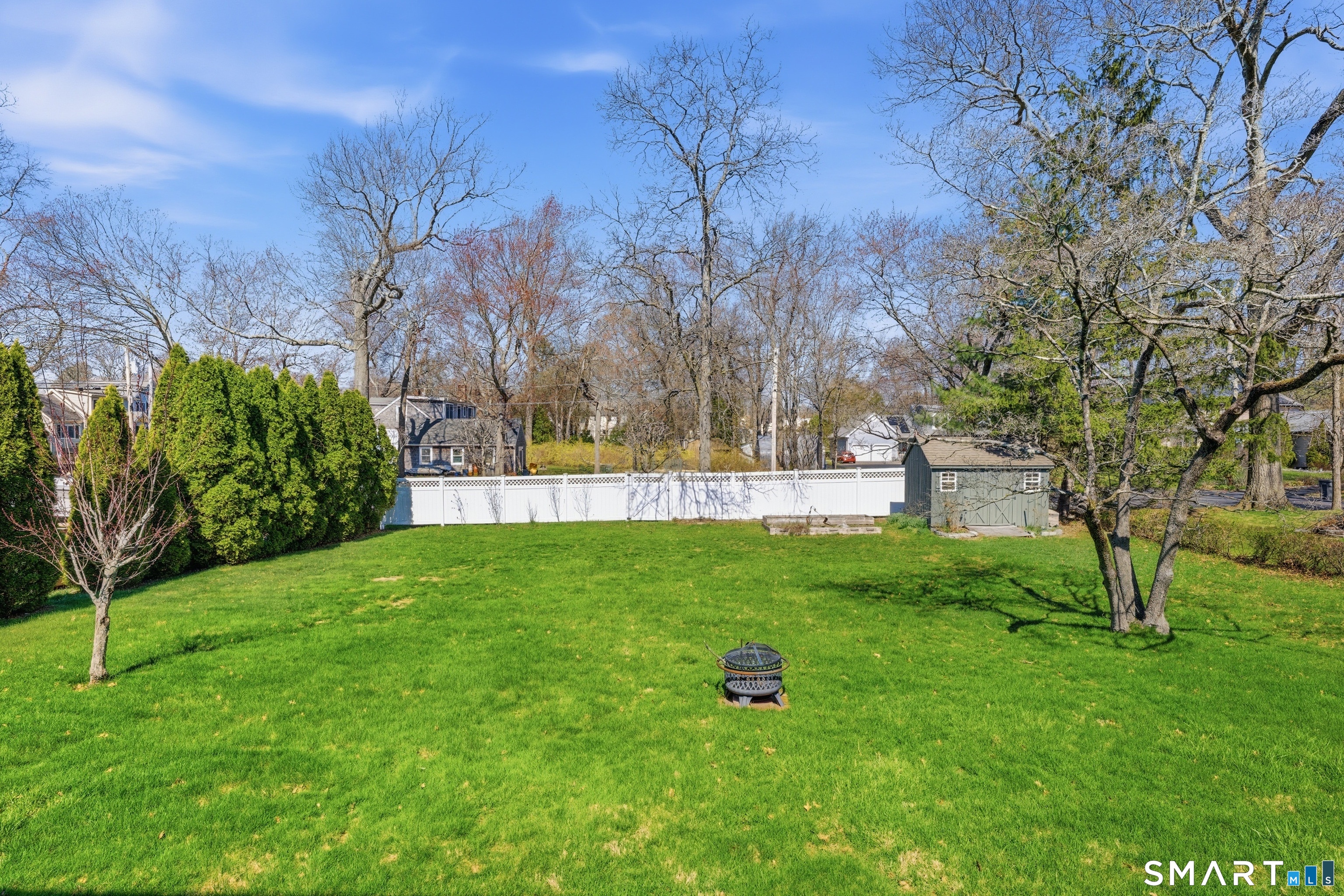 5 Arrowhead Road