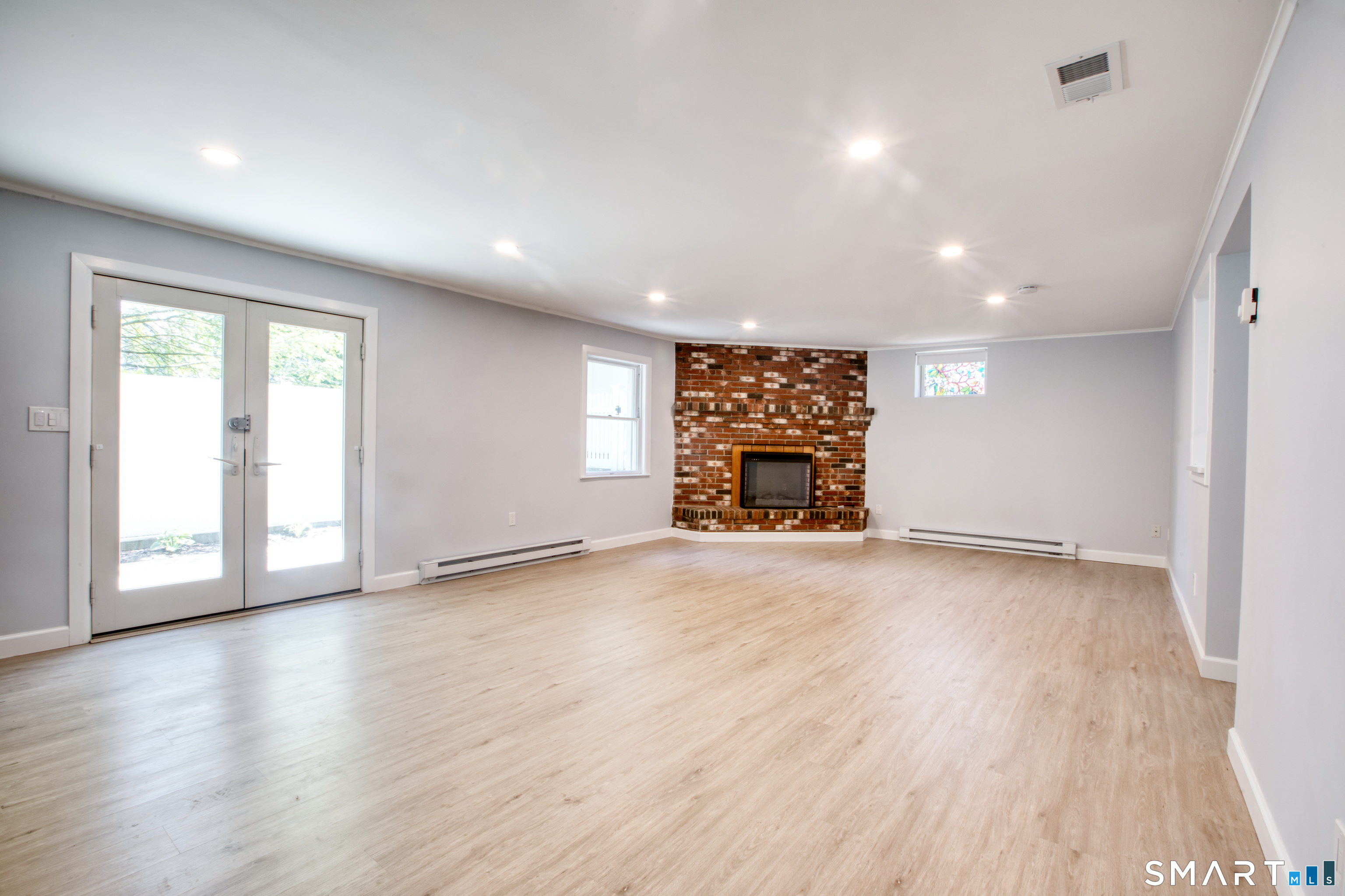 8 Ridge Place 1