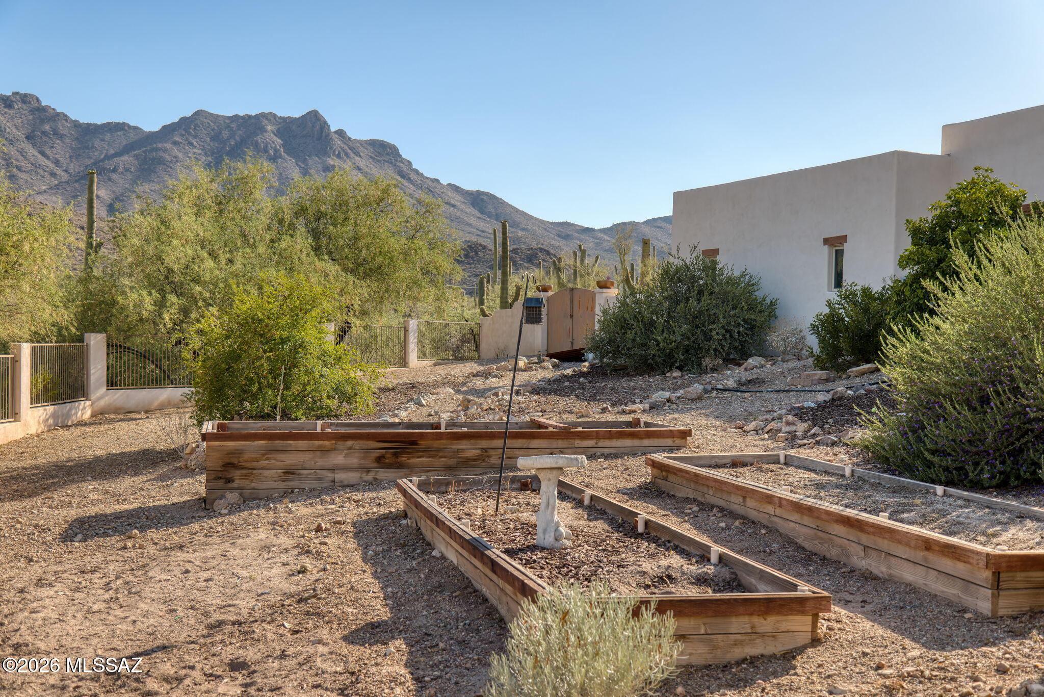 3360 N Horseback Trail