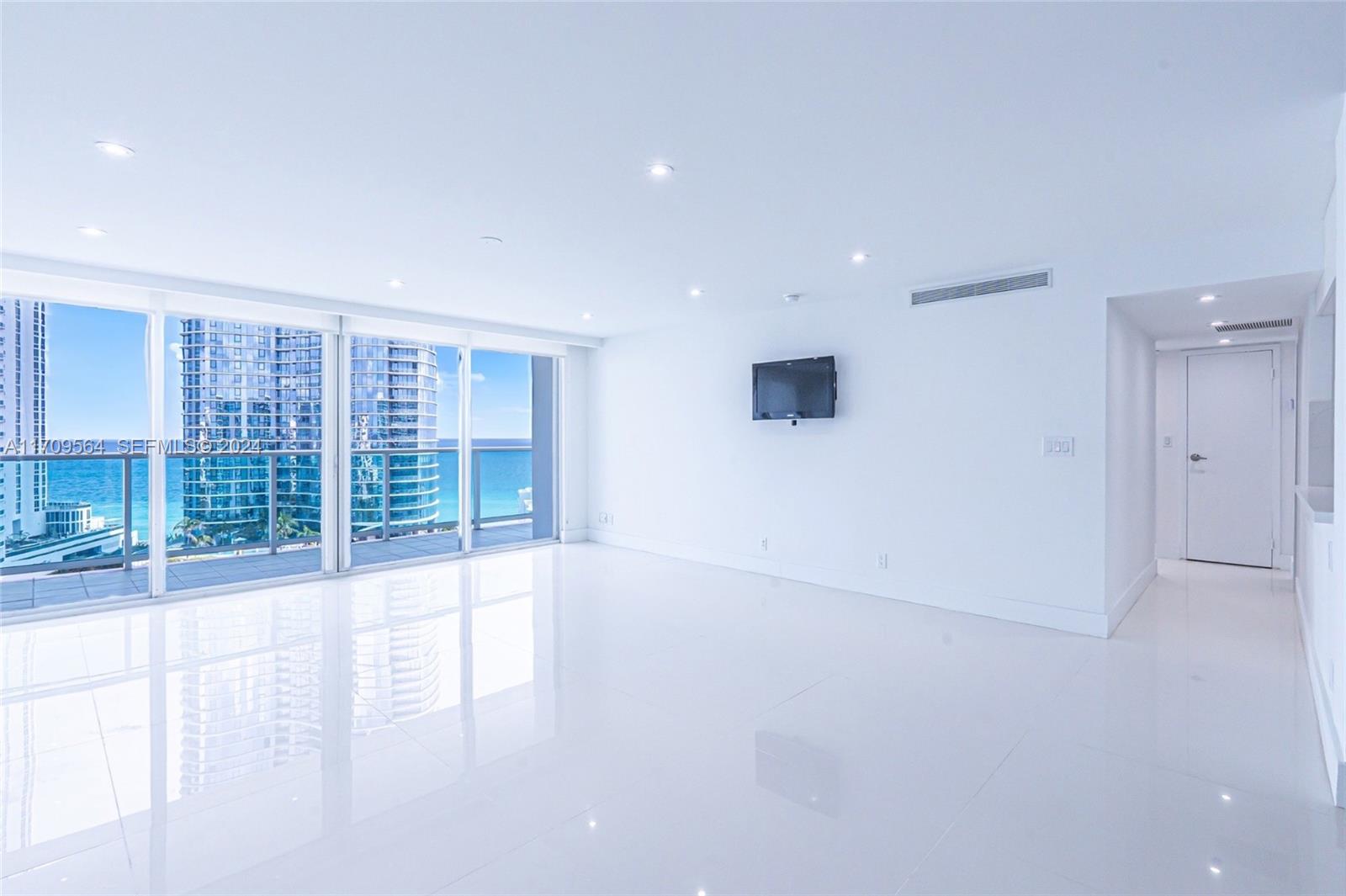 100 Bayview Drive 1615