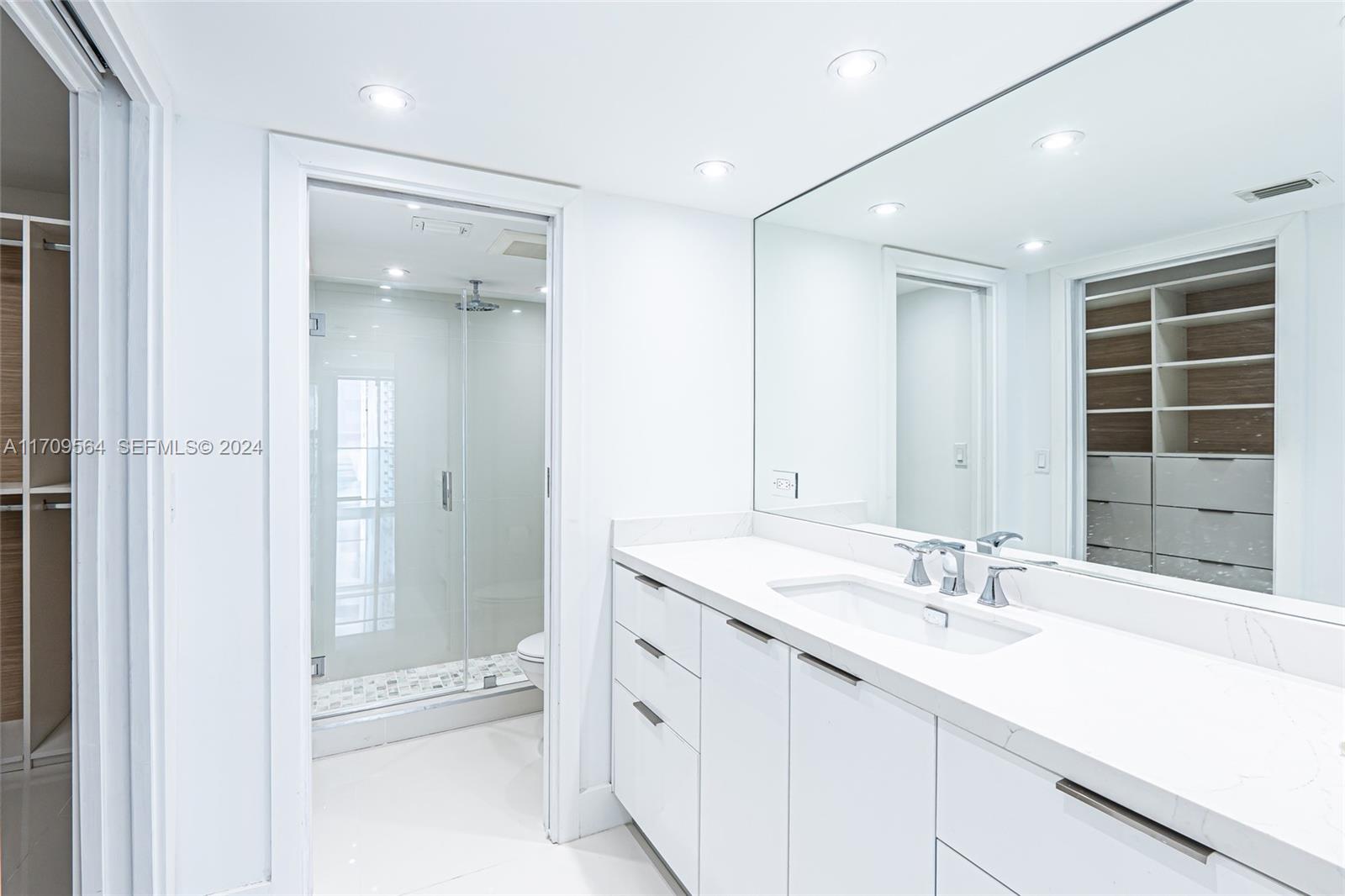 100 Bayview Drive 1615