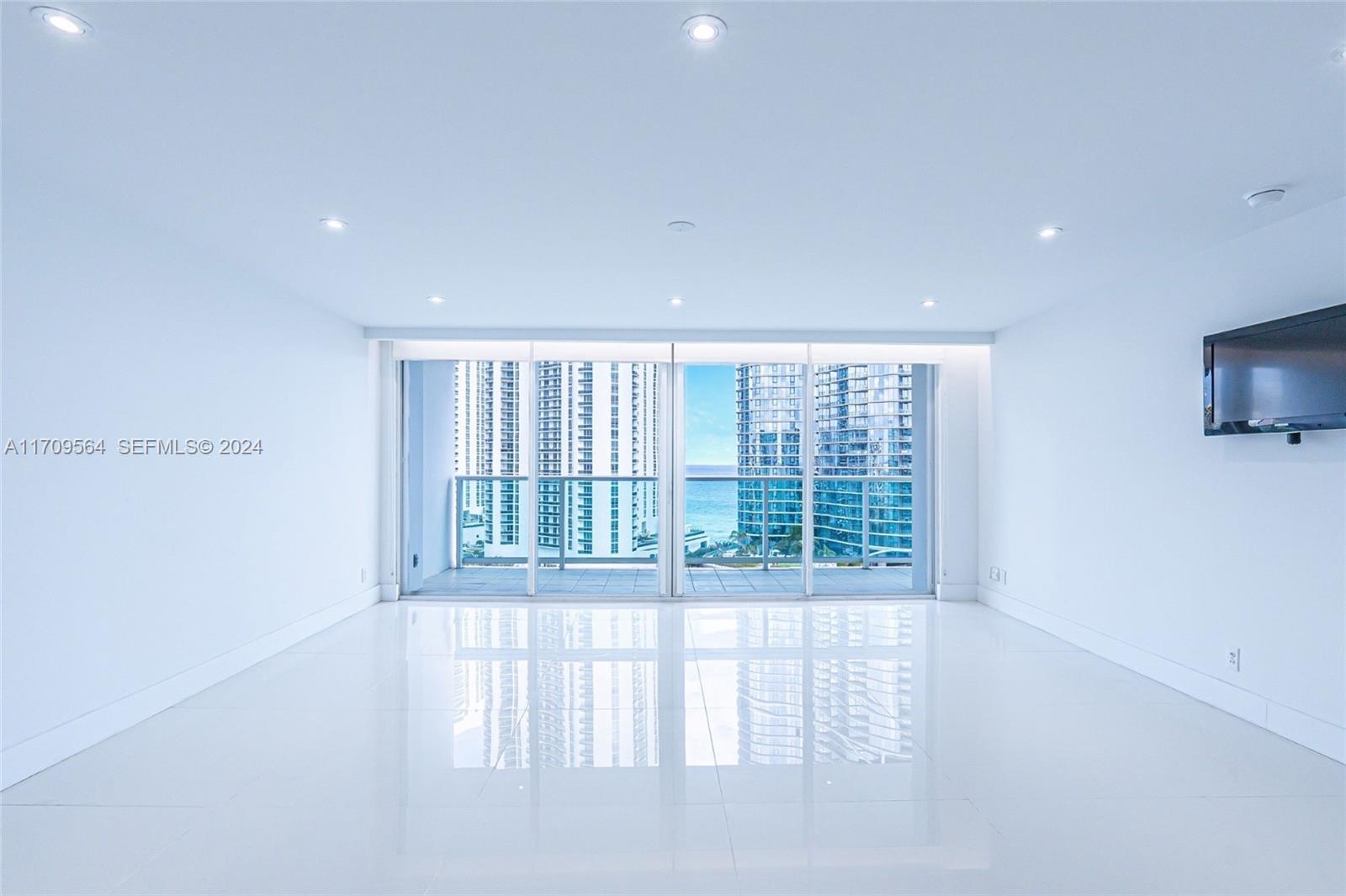 100 Bayview Drive 1615