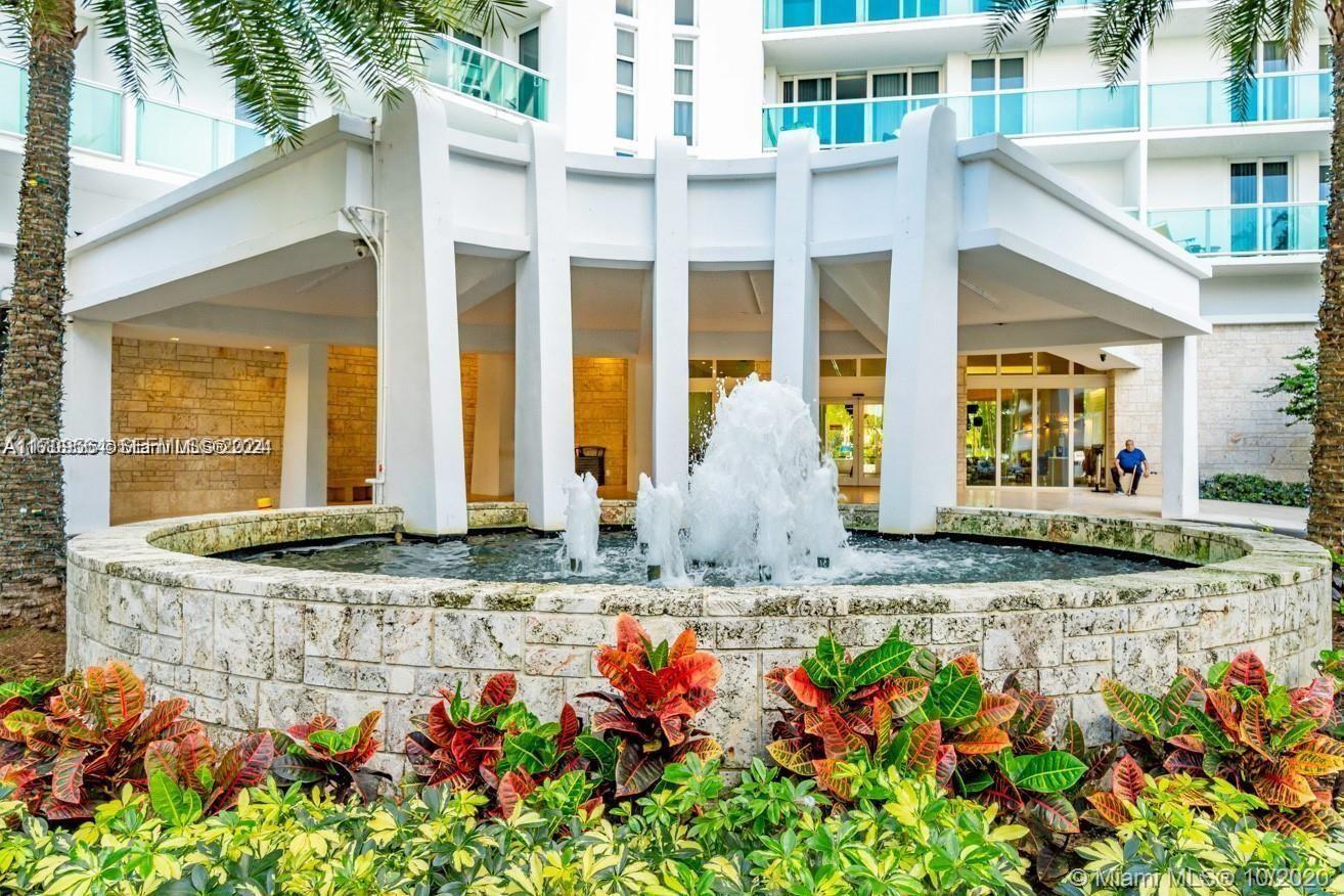 100 Bayview Drive 1615