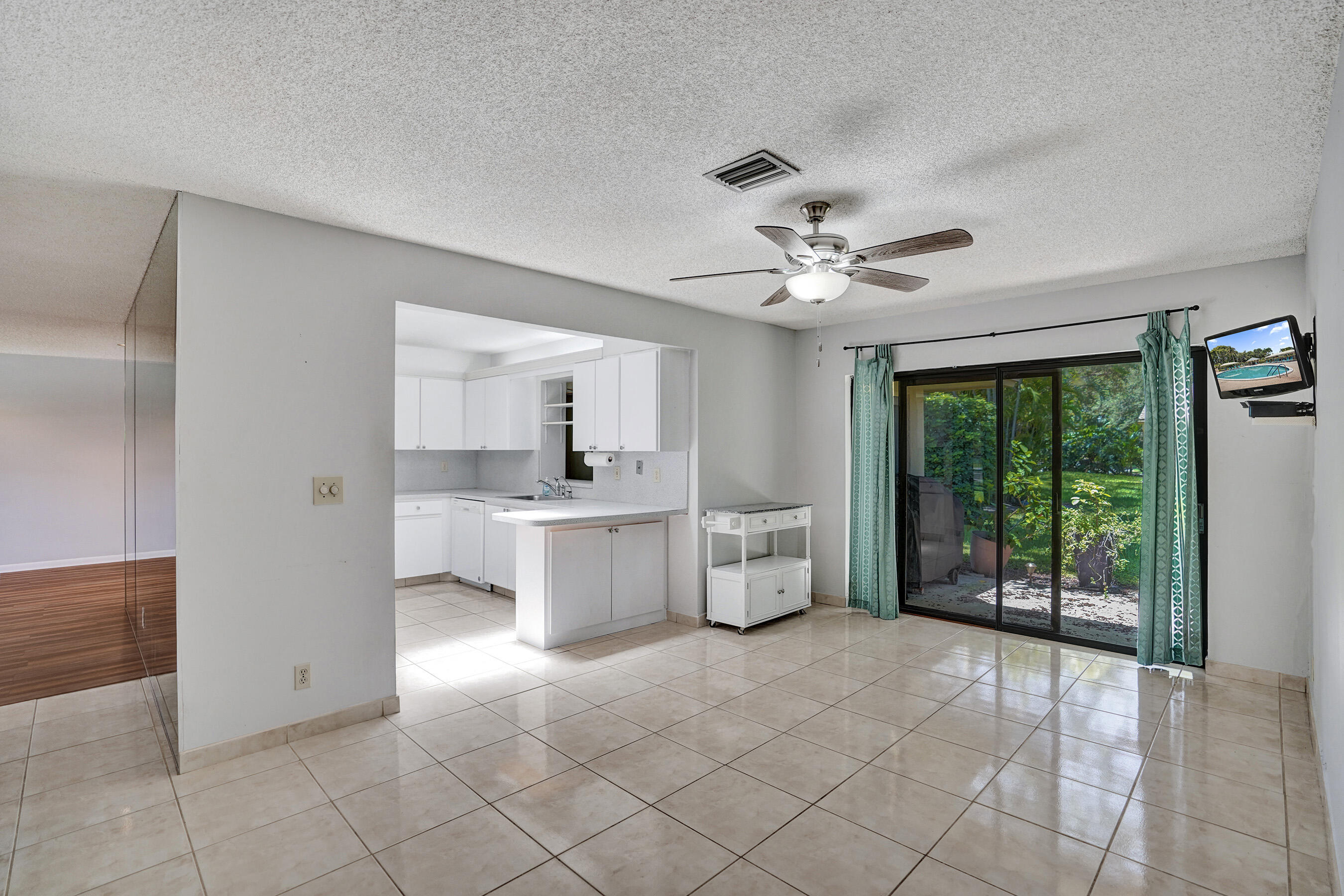 738 NW 24TH Avenue