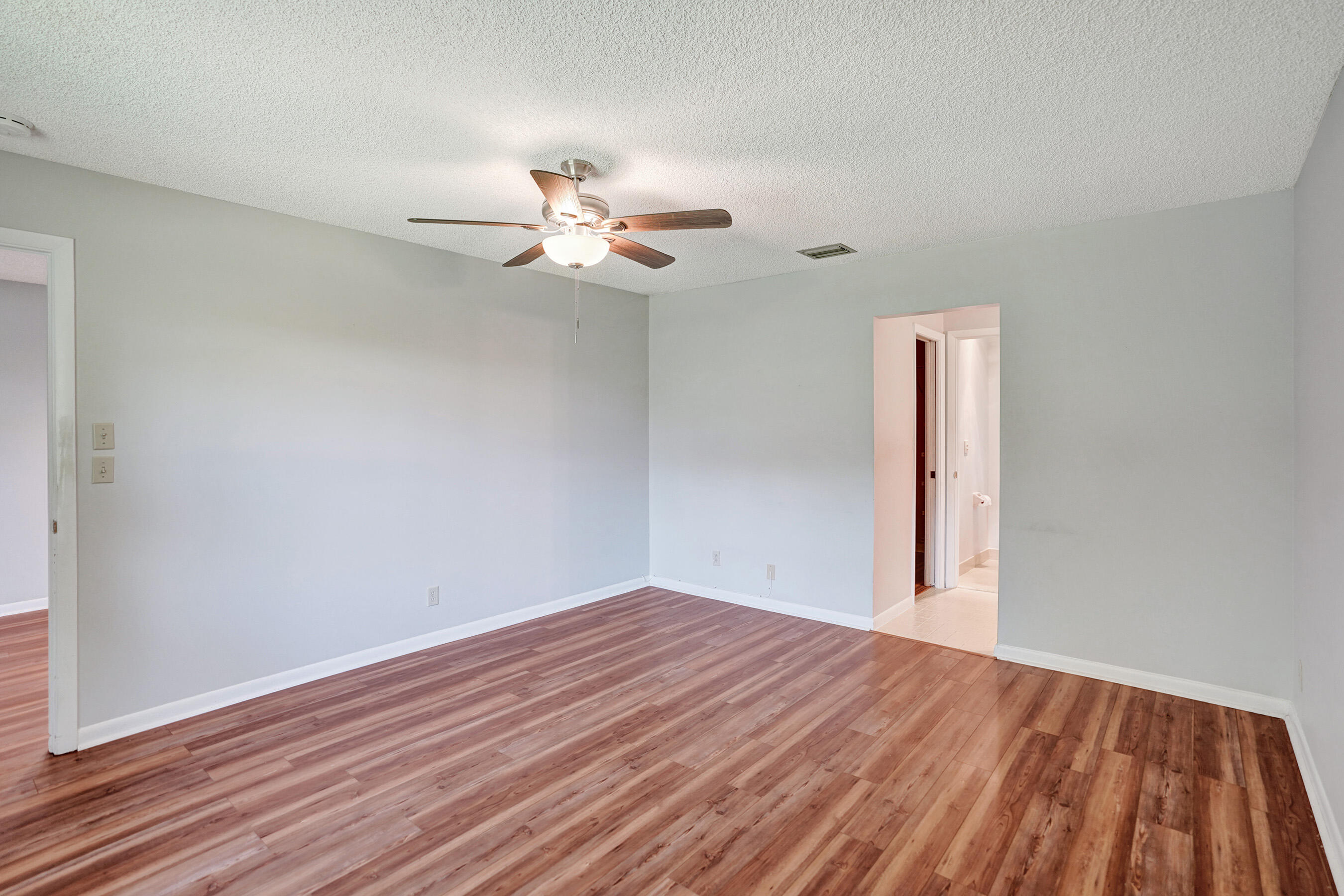 738 NW 24TH Avenue