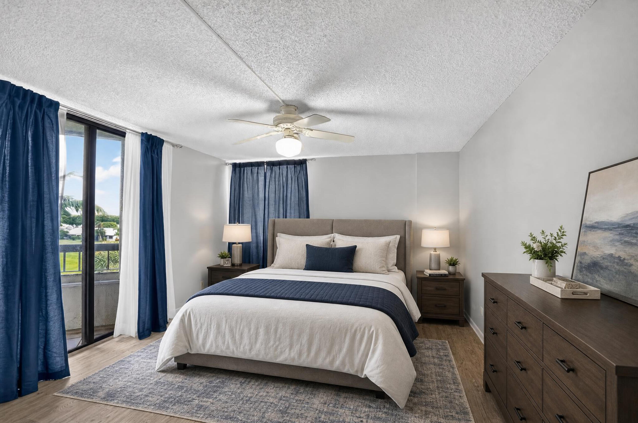 6463 La Costa Drive 402