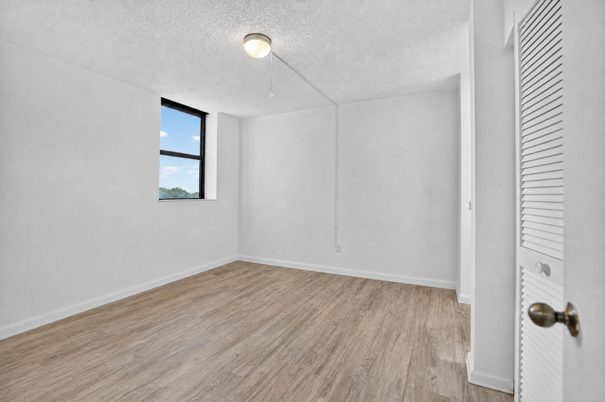 6463 La Costa Drive 402