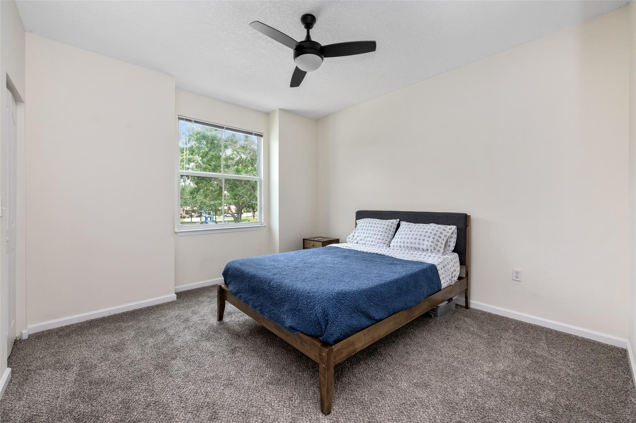 2042 Alta Meadows Lane 1708