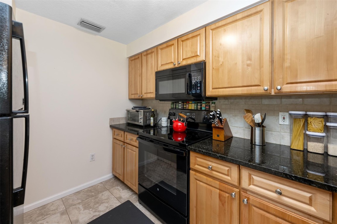 2042 Alta Meadows Lane 1708