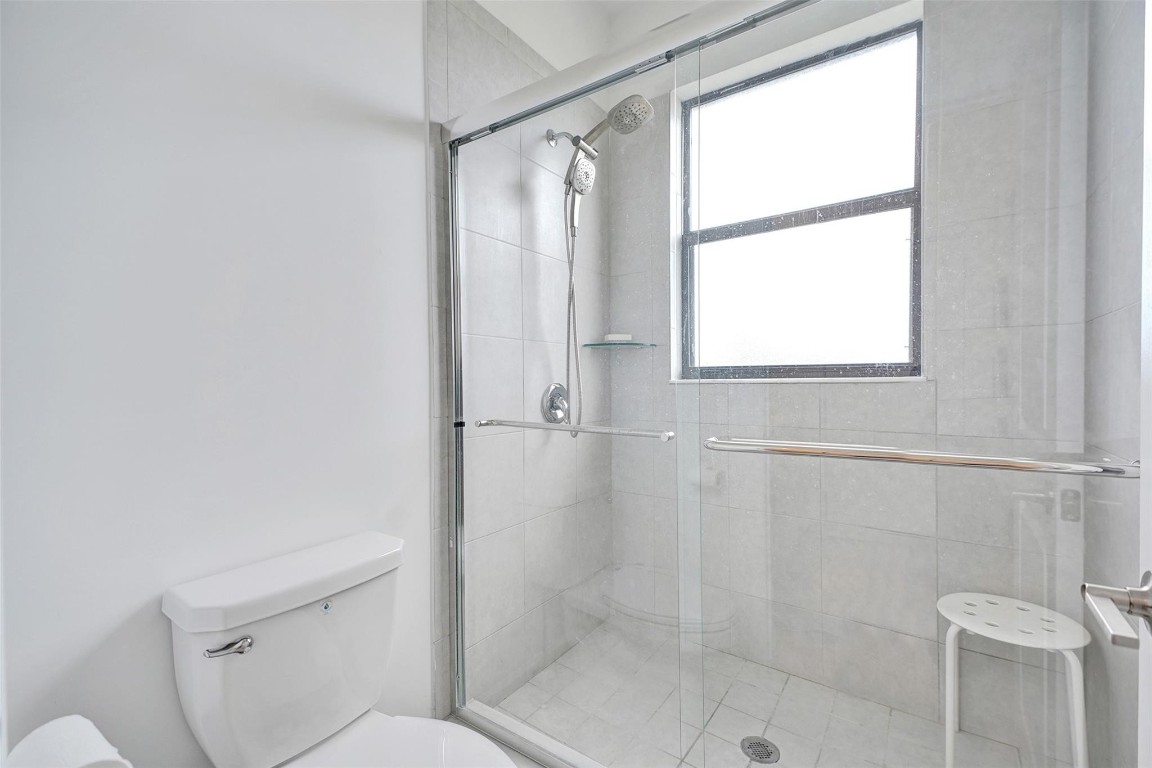 20313 NW 4th Ct 20313