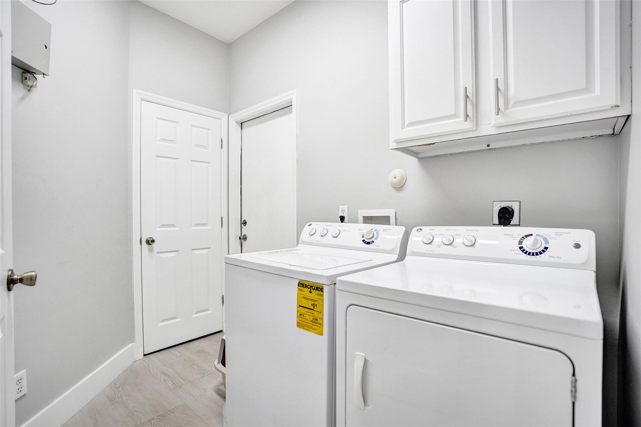 551 Anchor Pt