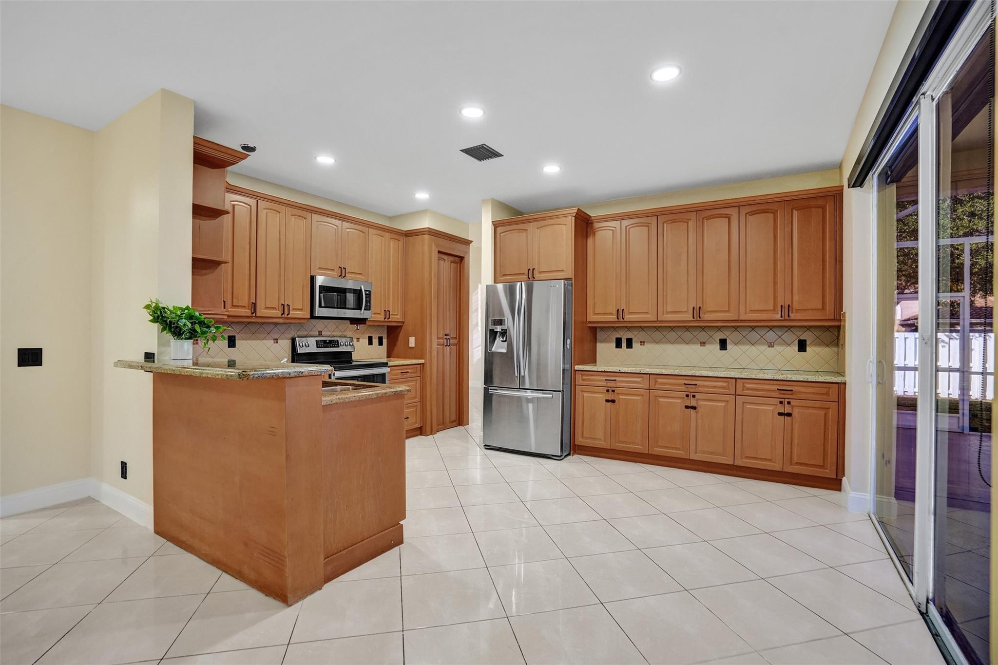 574 Slippery Rock Rd