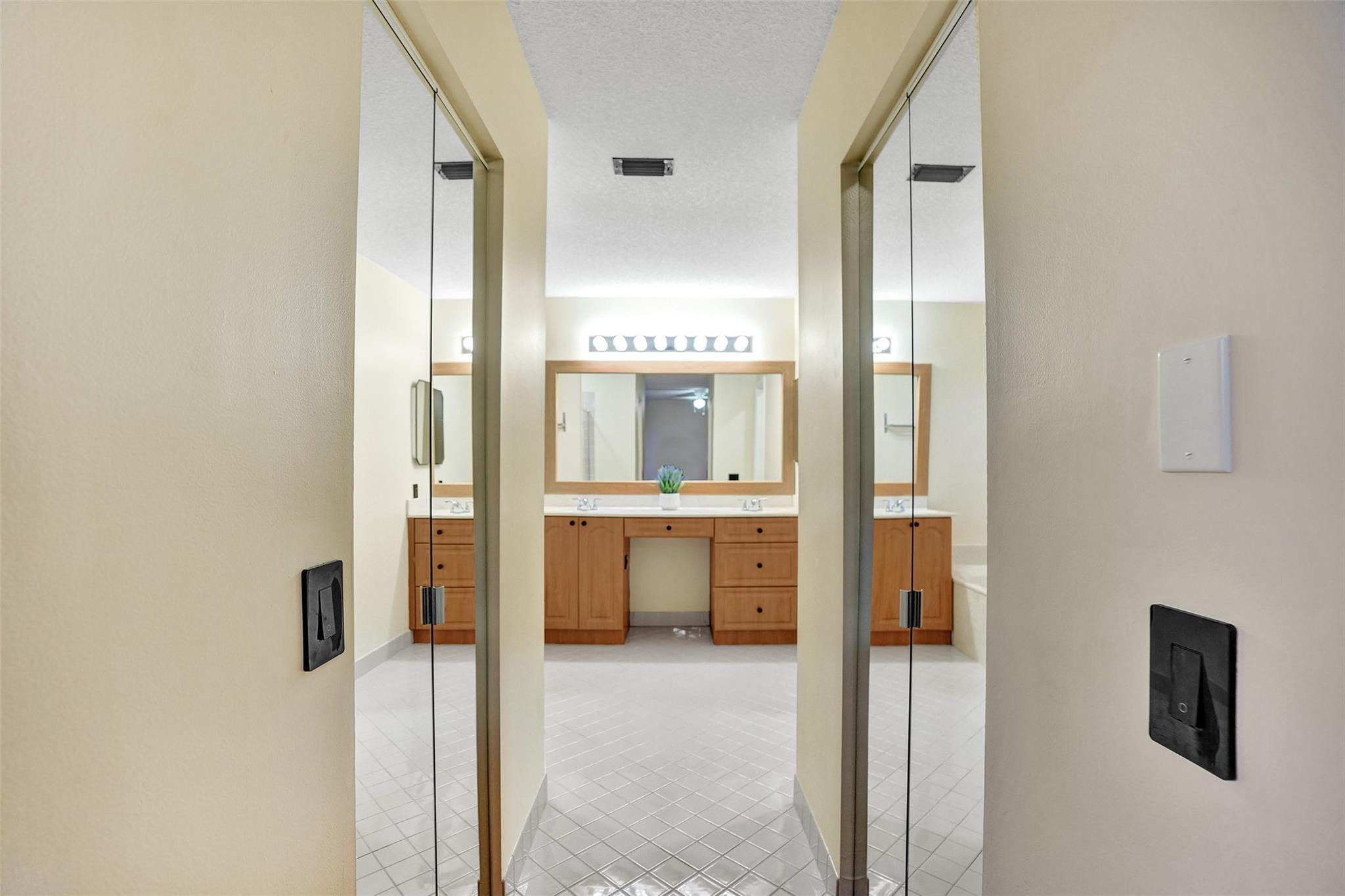 574 Slippery Rock Rd