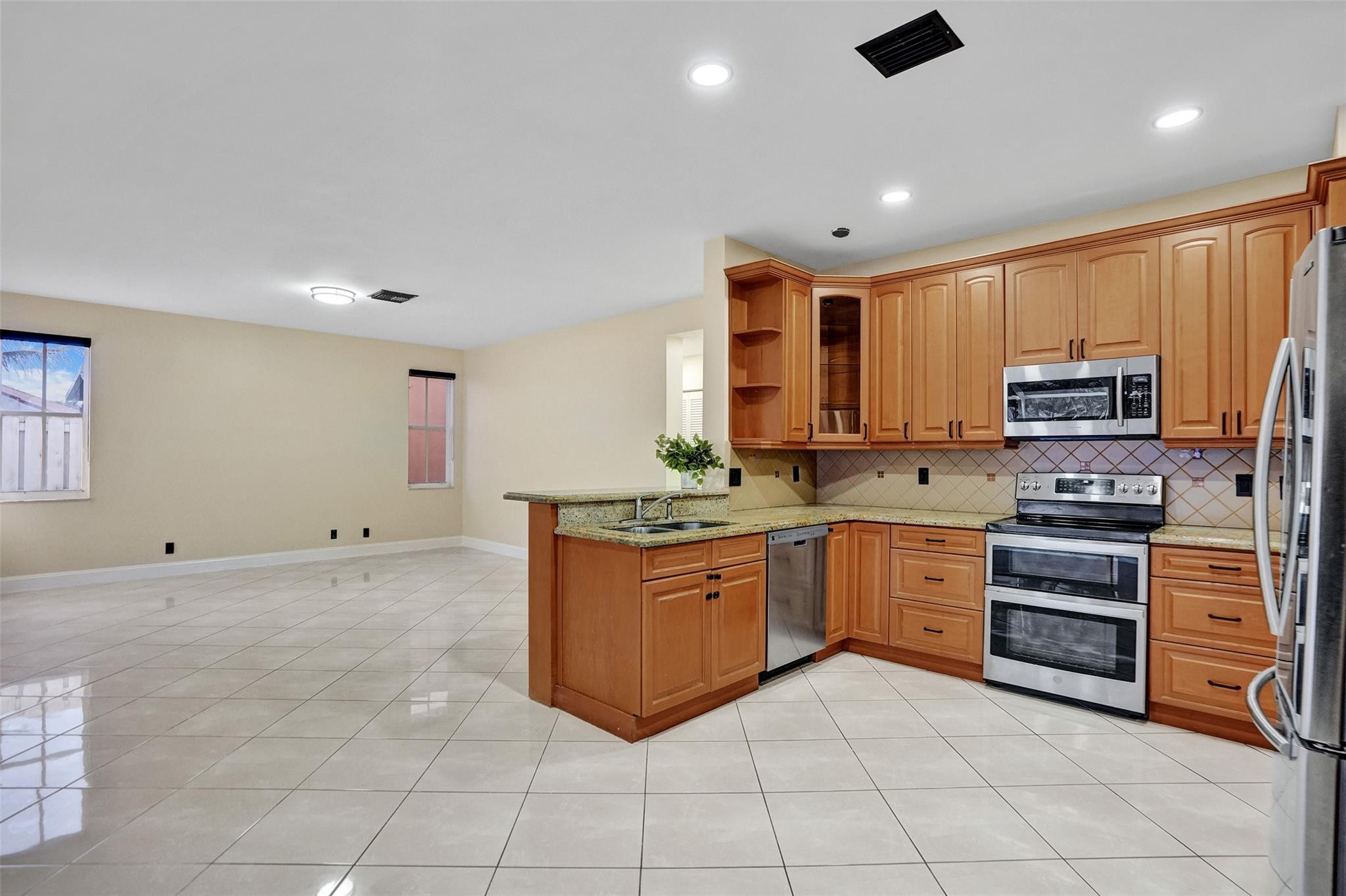 574 Slippery Rock Rd