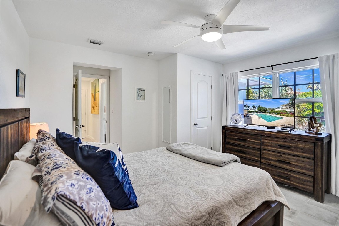 1700 S Ocean Boulevard 20