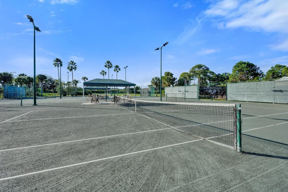 118 NW Pleasant Grove Way