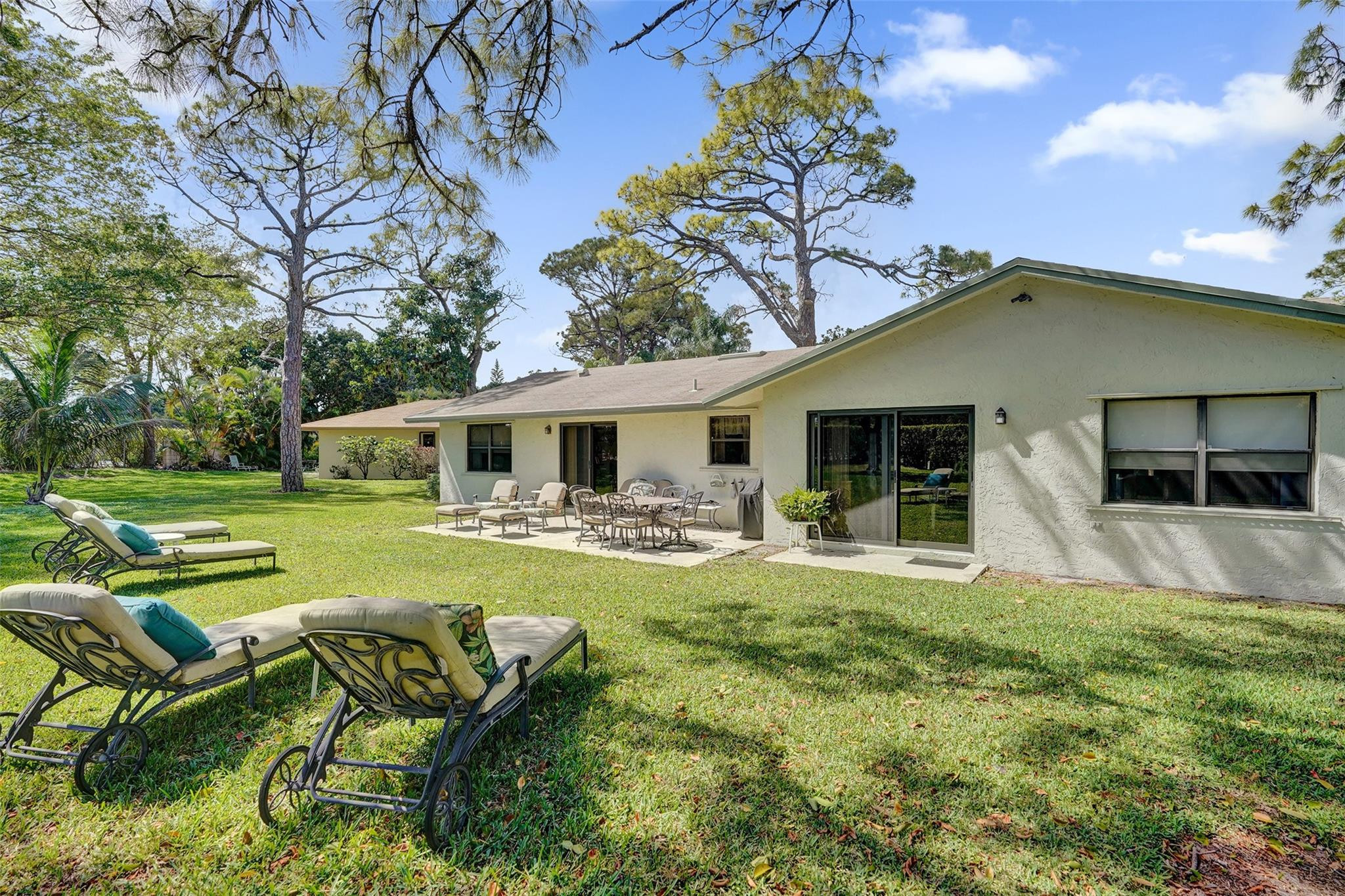 715 NW 23rd Lane