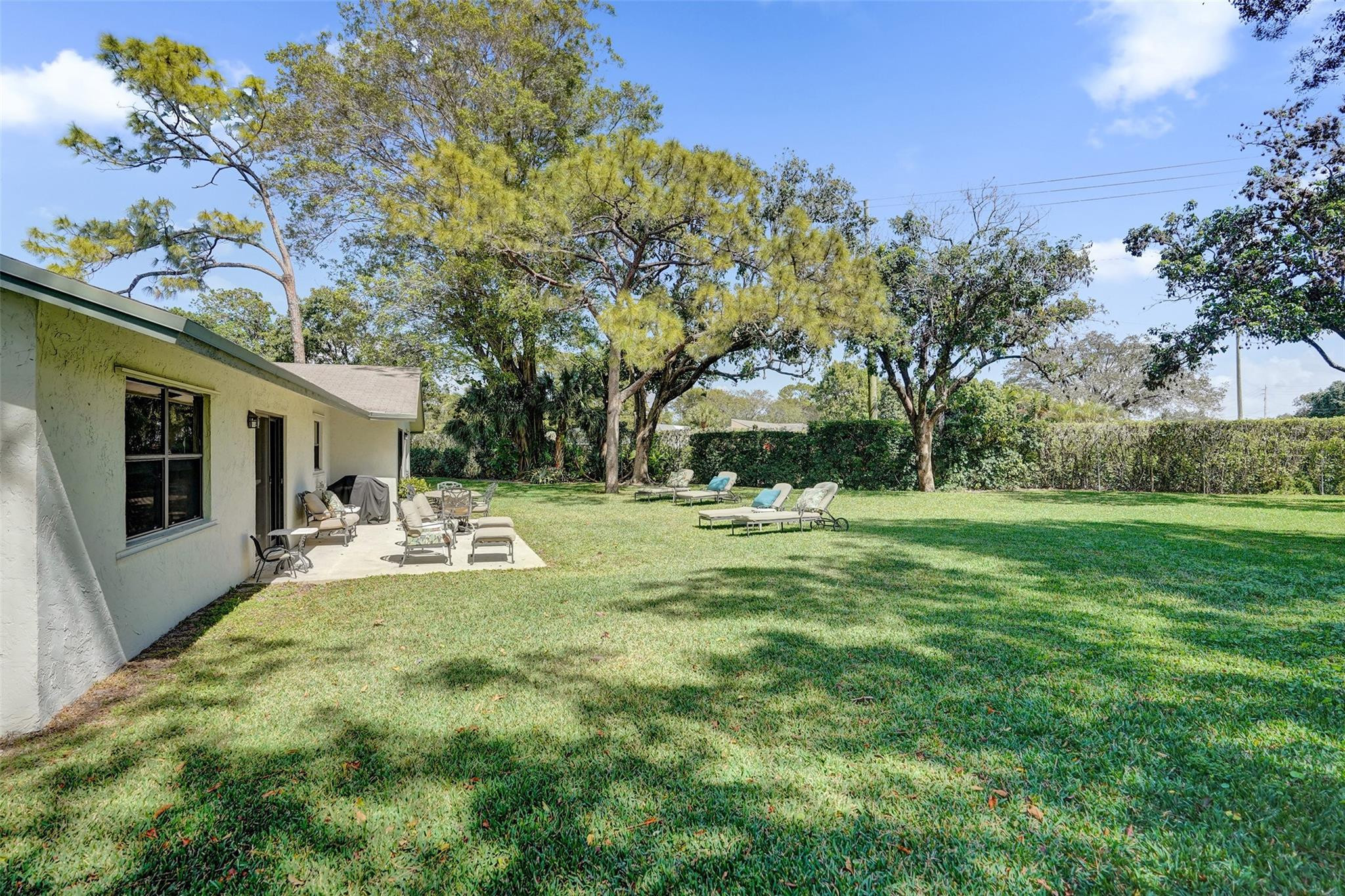 715 NW 23rd Lane