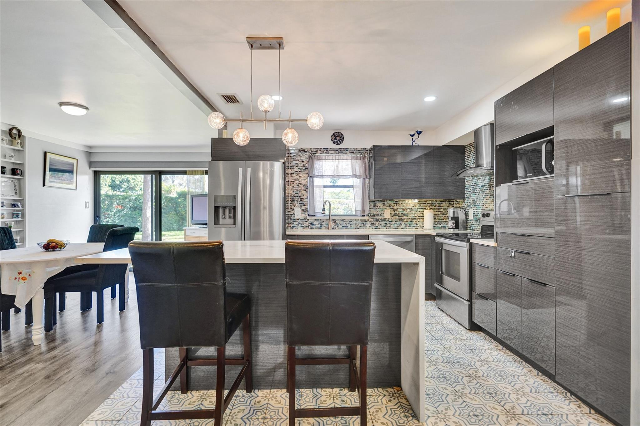715 NW 23rd Lane