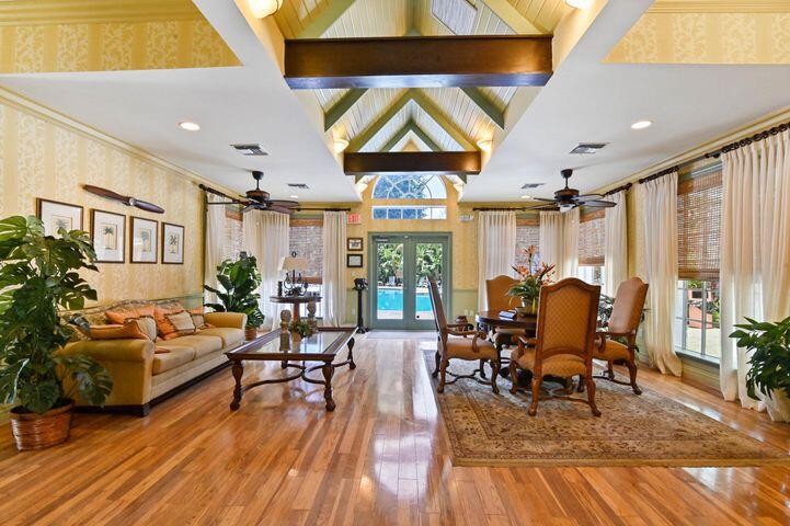 1125 Crystal Way G