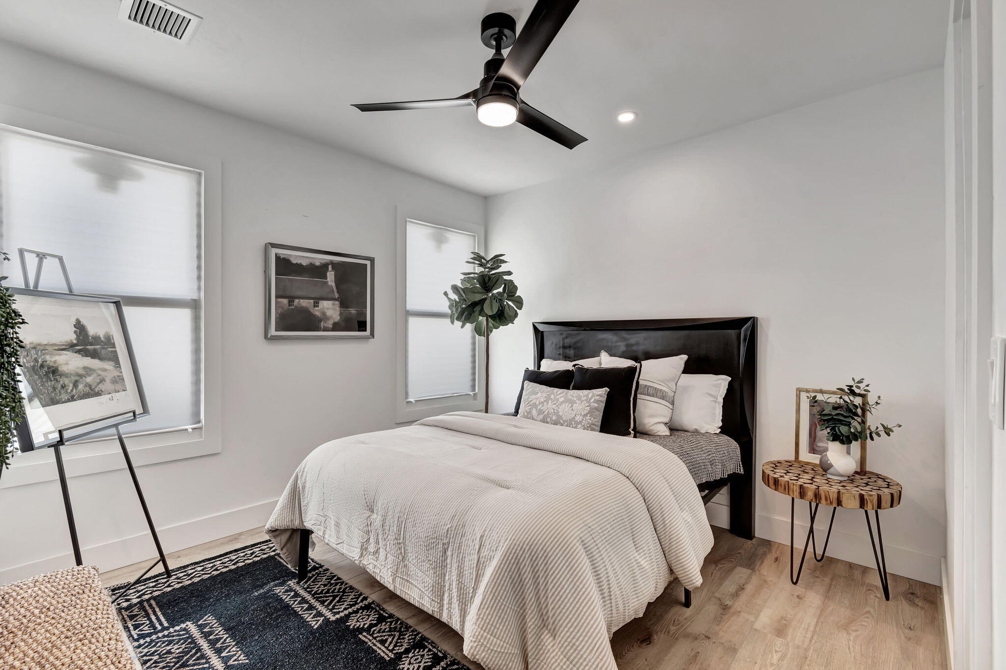 301 NW 8th Avenue