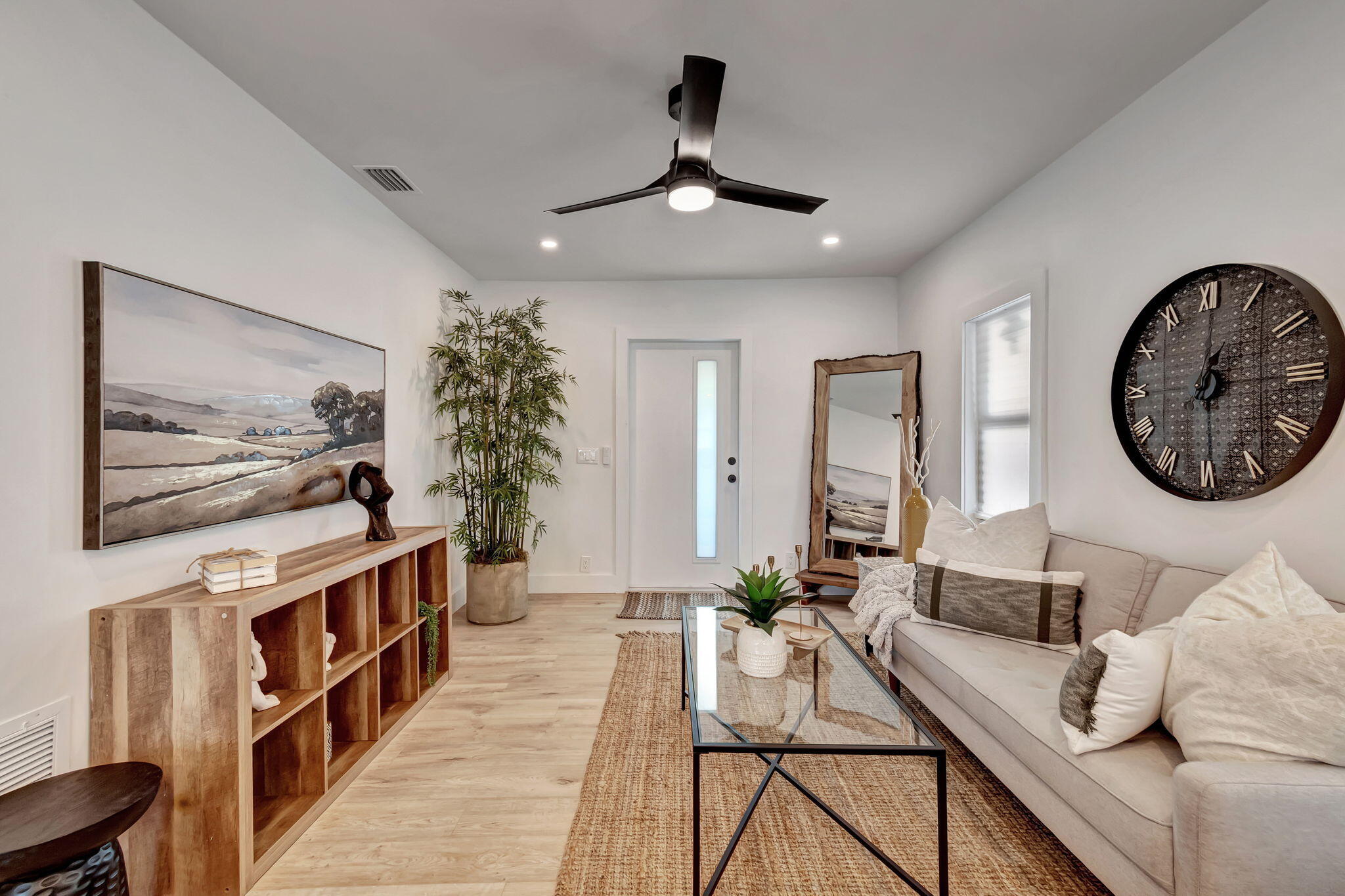 301 NW 8th Avenue